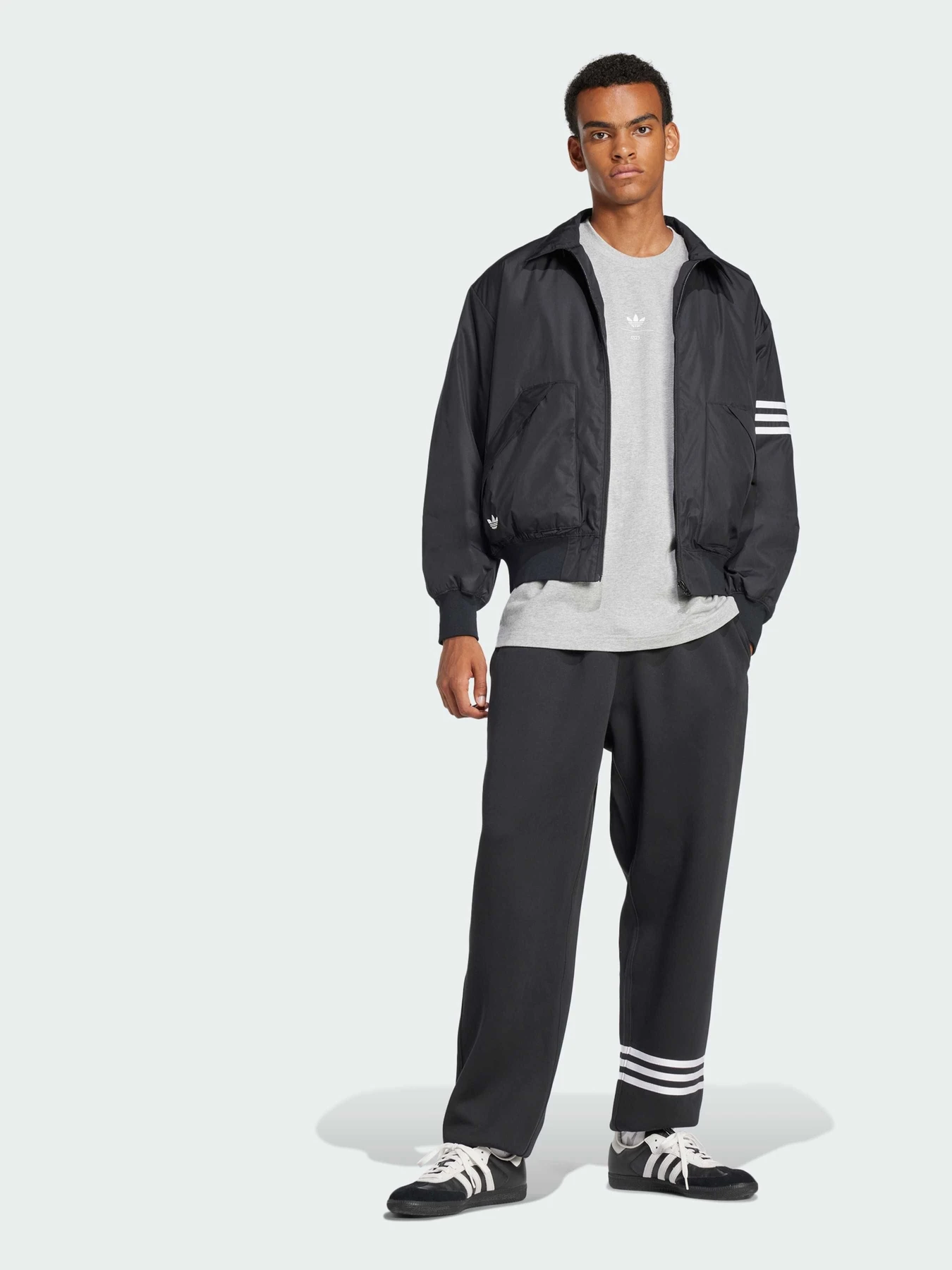 Куртки и дубленки Adidas Adicolor модель JC9908 Куртки и дубленки Adidas Adicolor модель JC9908 Фото