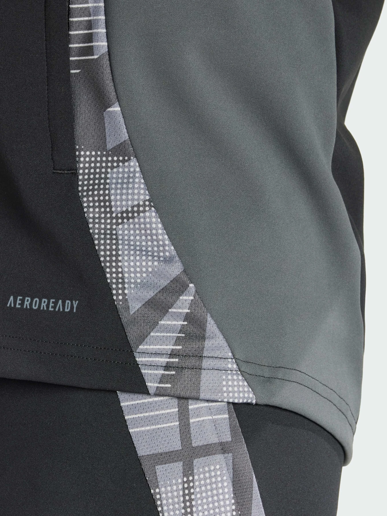 Худи и свитшоты Adidas Tiro модель IP1870 Фото