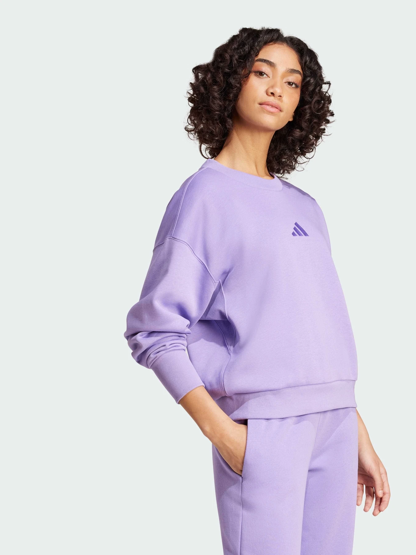Худі та світшоти Adidas модель JD4695 Худі та світшоти Adidas модель JD4695 Фото