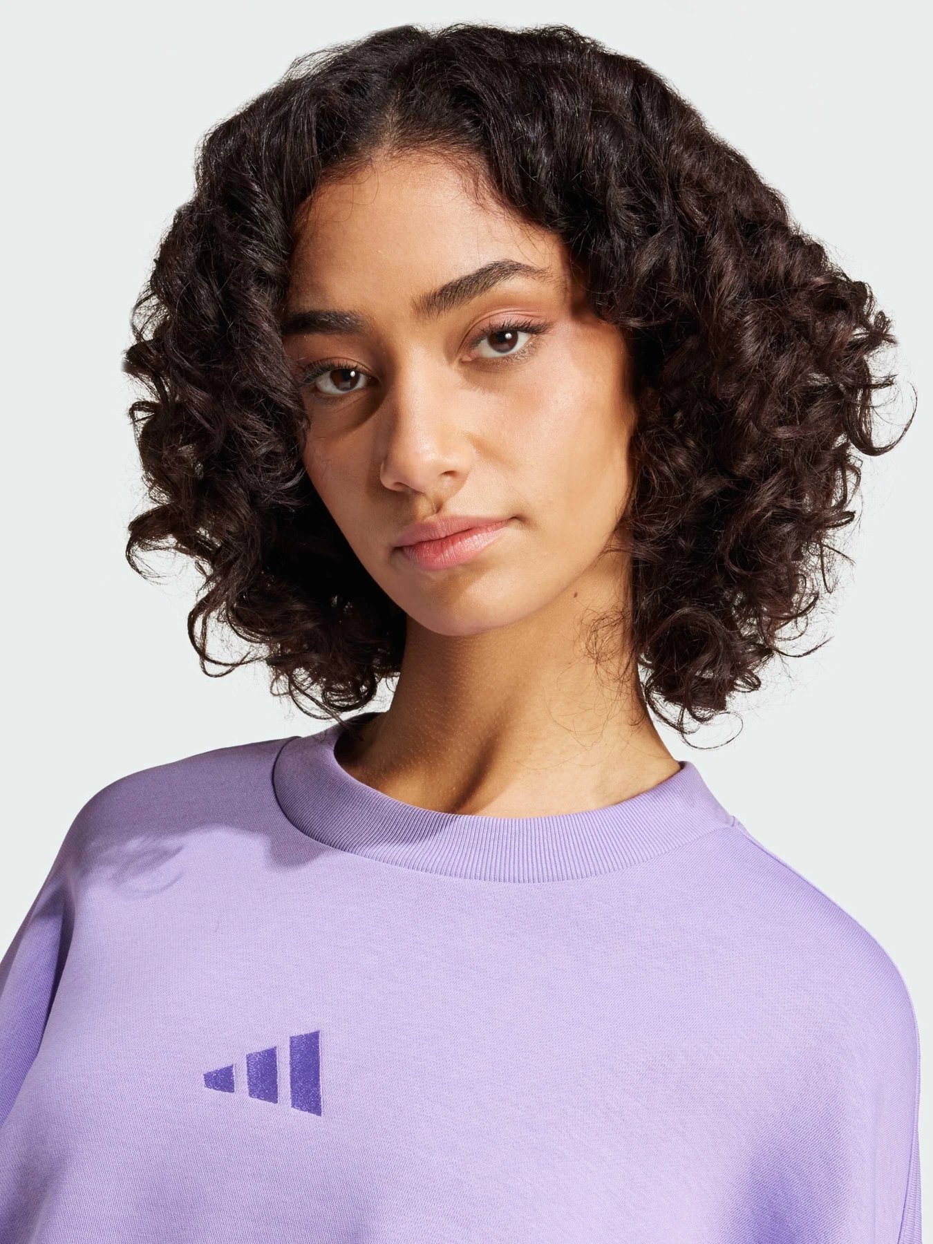 Худі та світшоти Adidas модель JD4695 Худі та світшоти Adidas модель JD4695 Фото