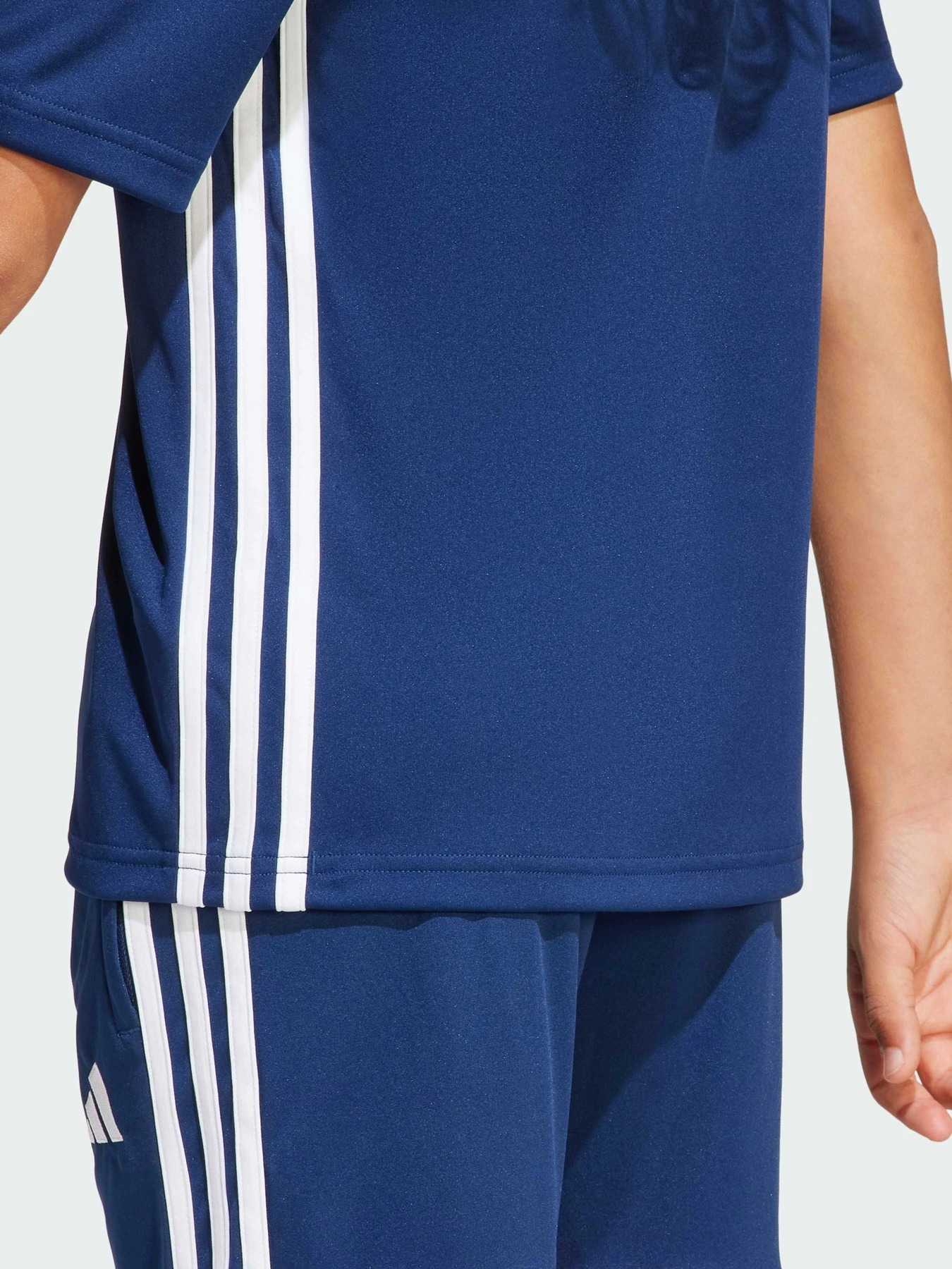 Футболки и поло Adidas Tiro модель JD0586 Футболки и поло Adidas Tiro модель JD0586 Фото