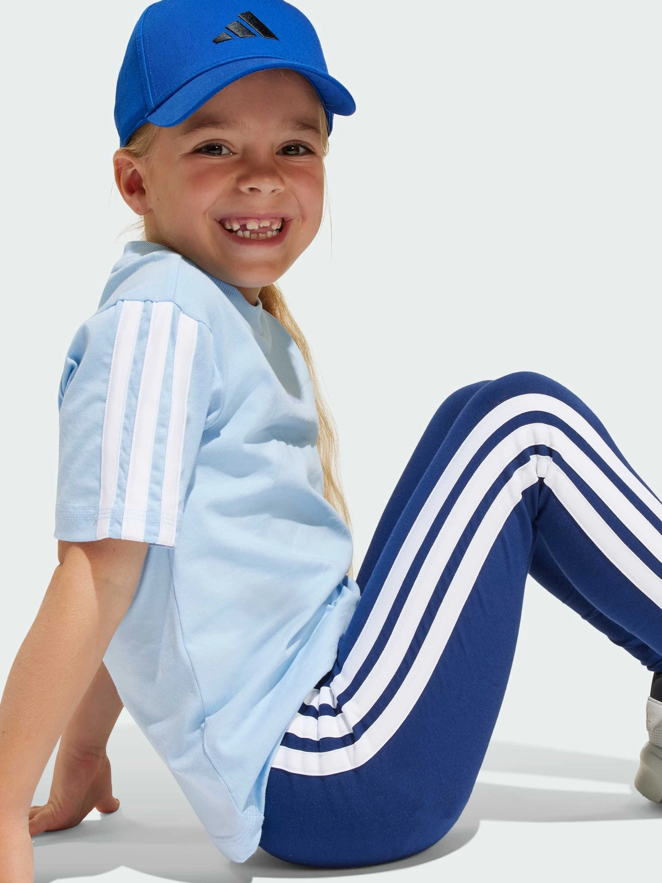 Футболки и поло Adidas модель JD6512 Фото