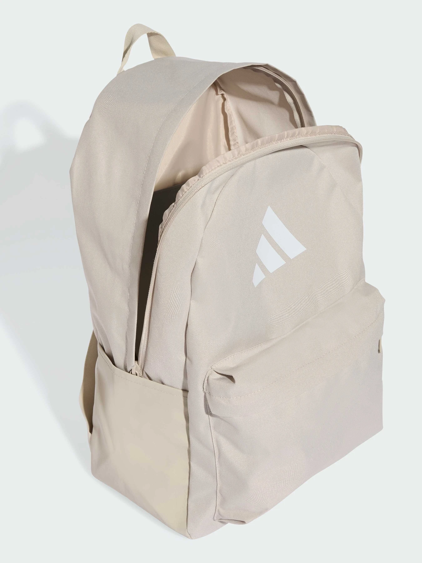 Рюкзаки Adidas модель JX8860 Рюкзаки Adidas модель JX8860 Фото