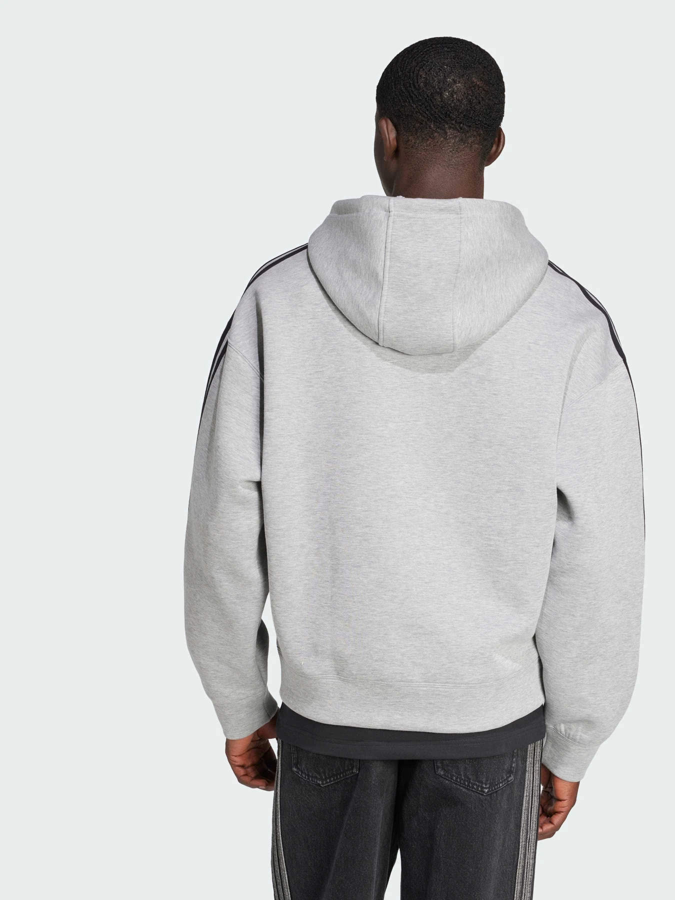 Худи и свитшоты Adidas Adicolor модель JW5965 Худи и свитшоты Adidas Adicolor модель JW5965 Фото