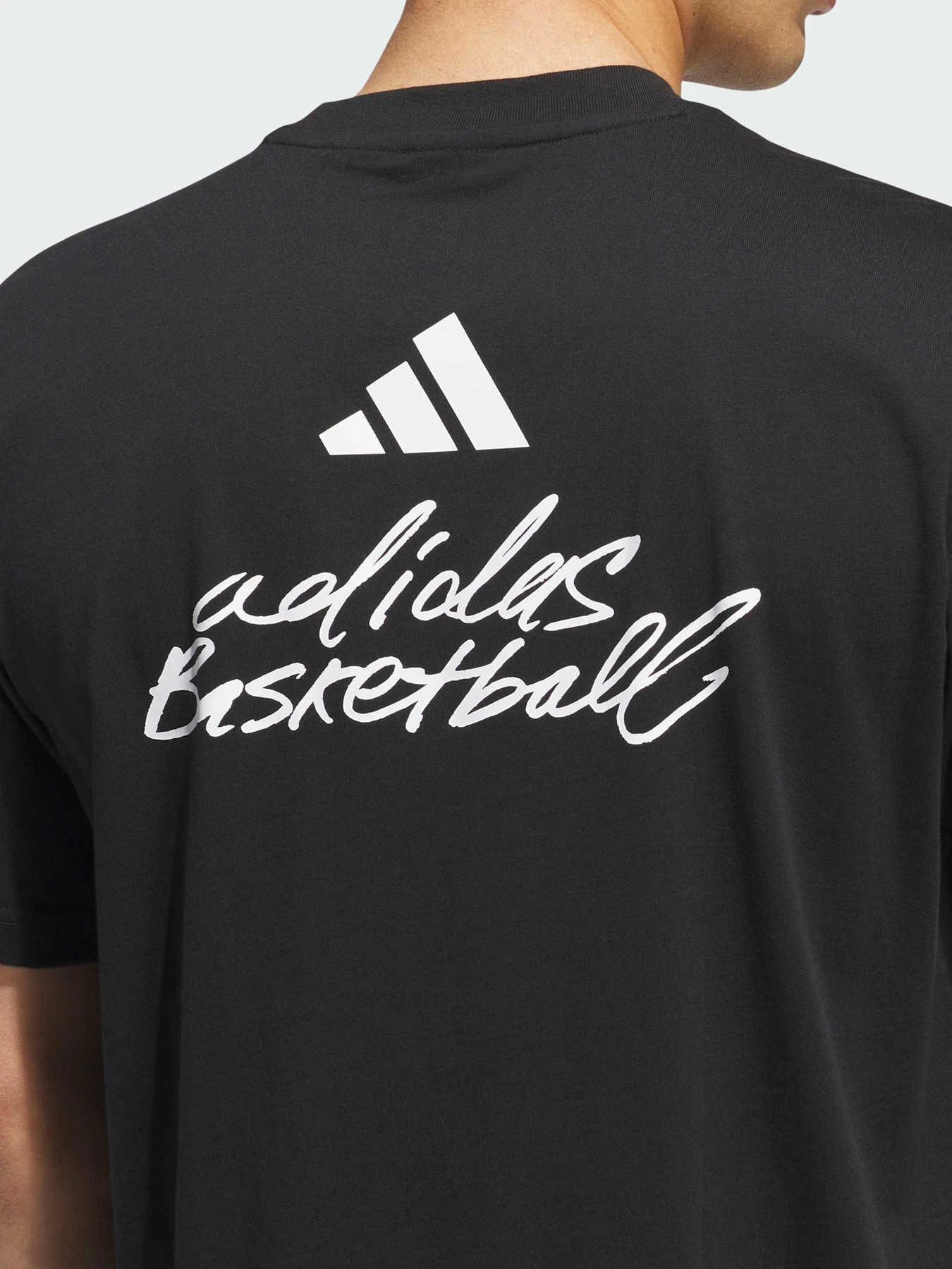 Футболки и поло Adidas модель JV8304 Футболки и поло Adidas модель JV8304 Фото