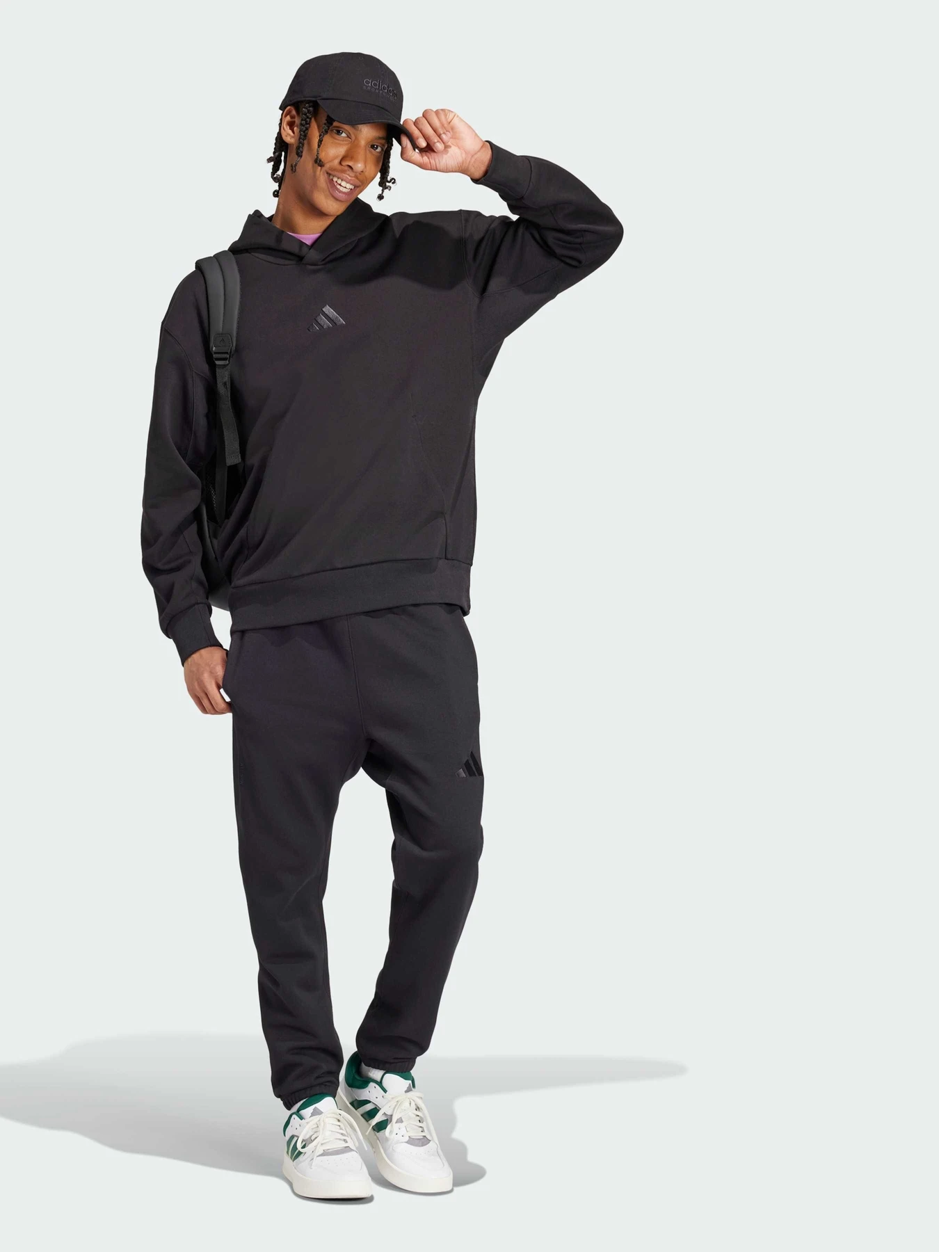 Брюки Adidas модель IX1246 Брюки Adidas модель IX1246 Фото