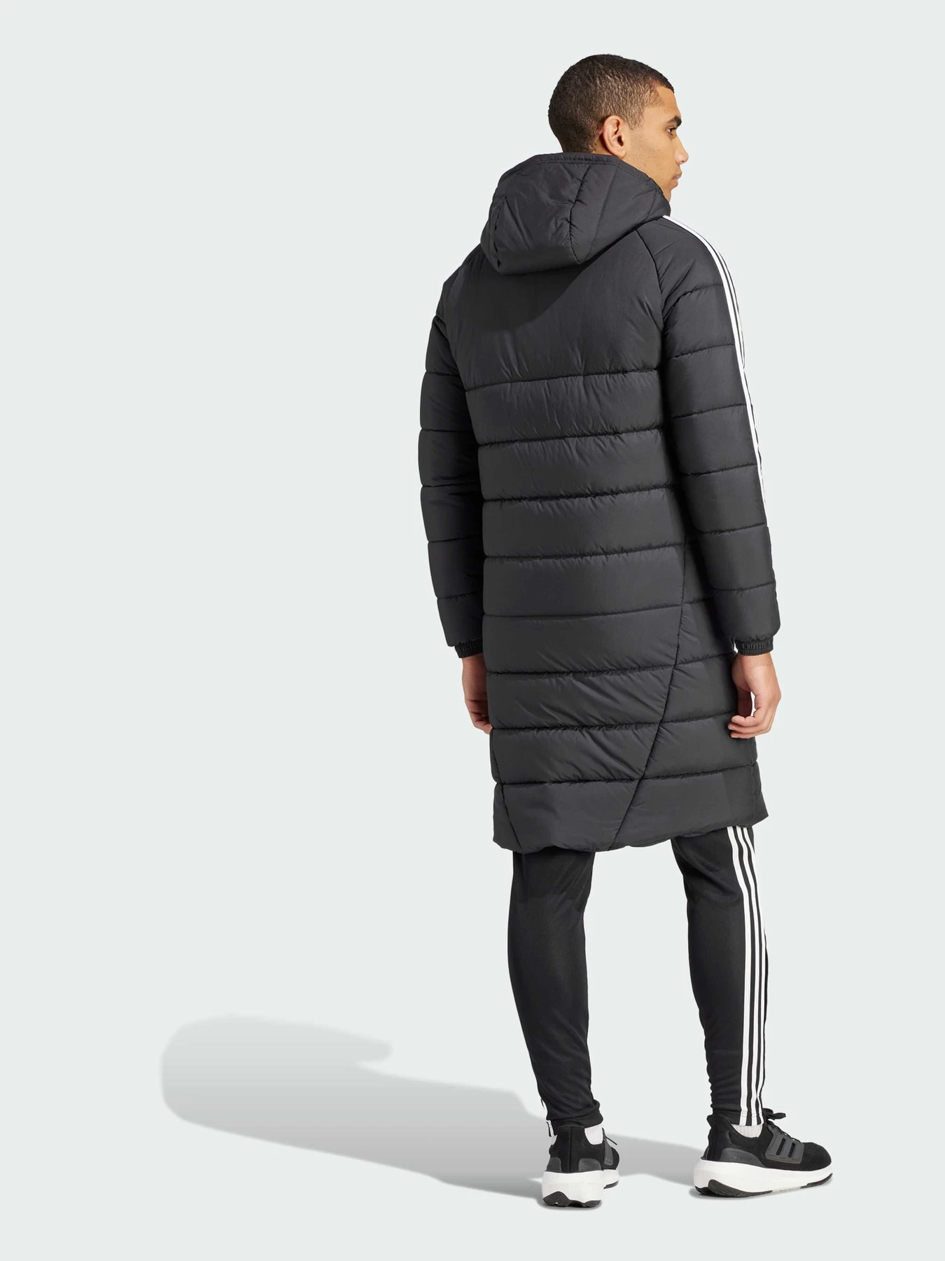 Куртки и дубленки Adidas Tiro модель IJ7389 Куртки и дубленки Adidas Tiro модель IJ7389 Фото