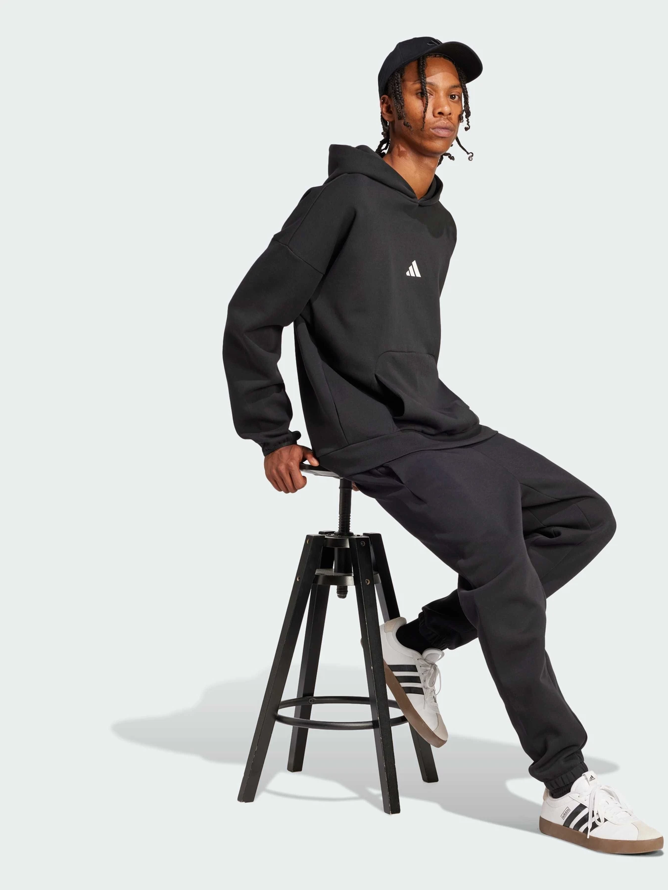 Штани Adidas модель JD4949 Штани Adidas модель JD4949 Фото