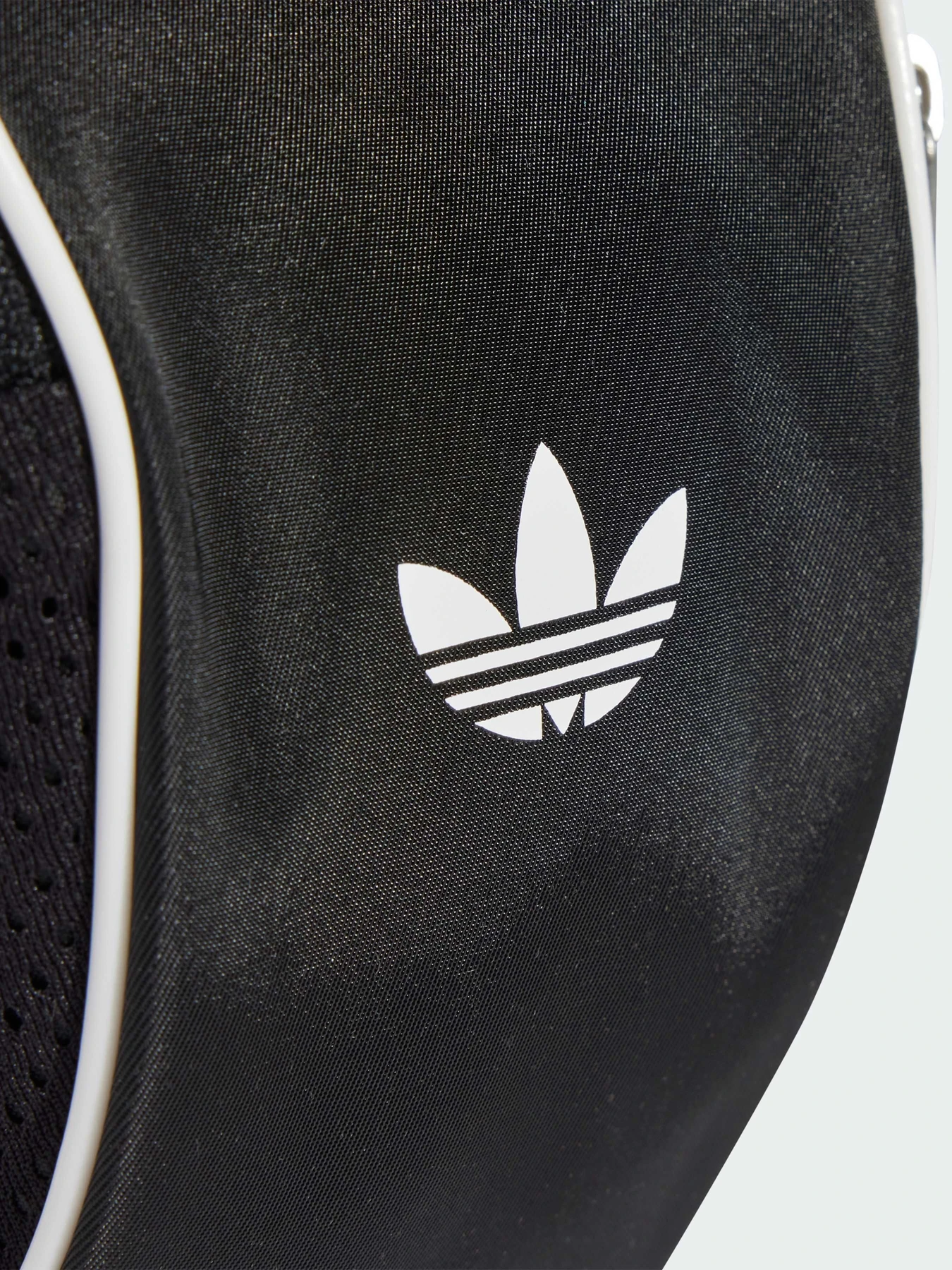 Сумки Adidas модель JD5570 Фото