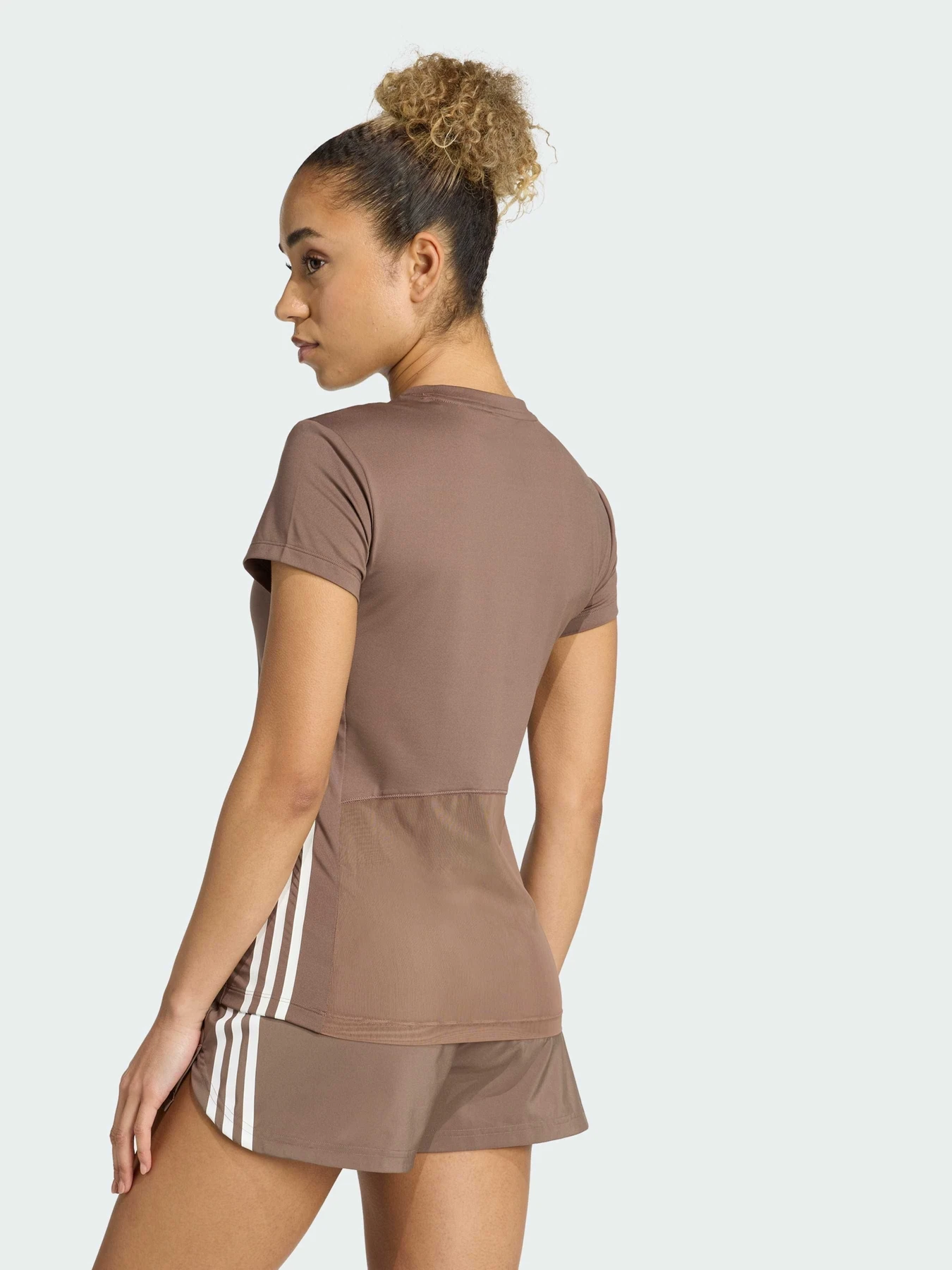 Футболки и поло Adidas модель JX7378 Футболки и поло Adidas модель JX7378 Фото