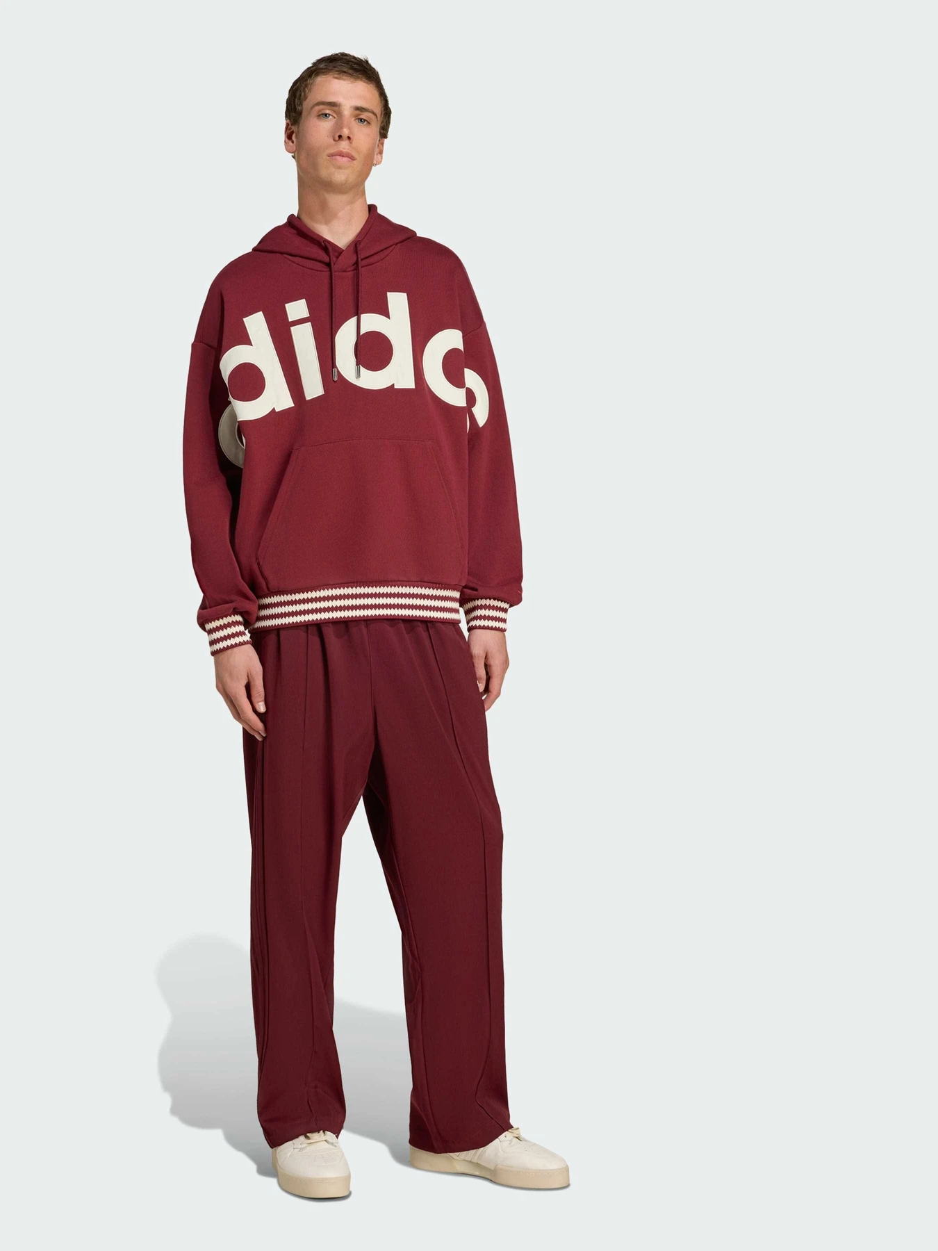 Худі та світшоти Adidas модель JV7618 Худі та світшоти Adidas модель JV7618 Фото