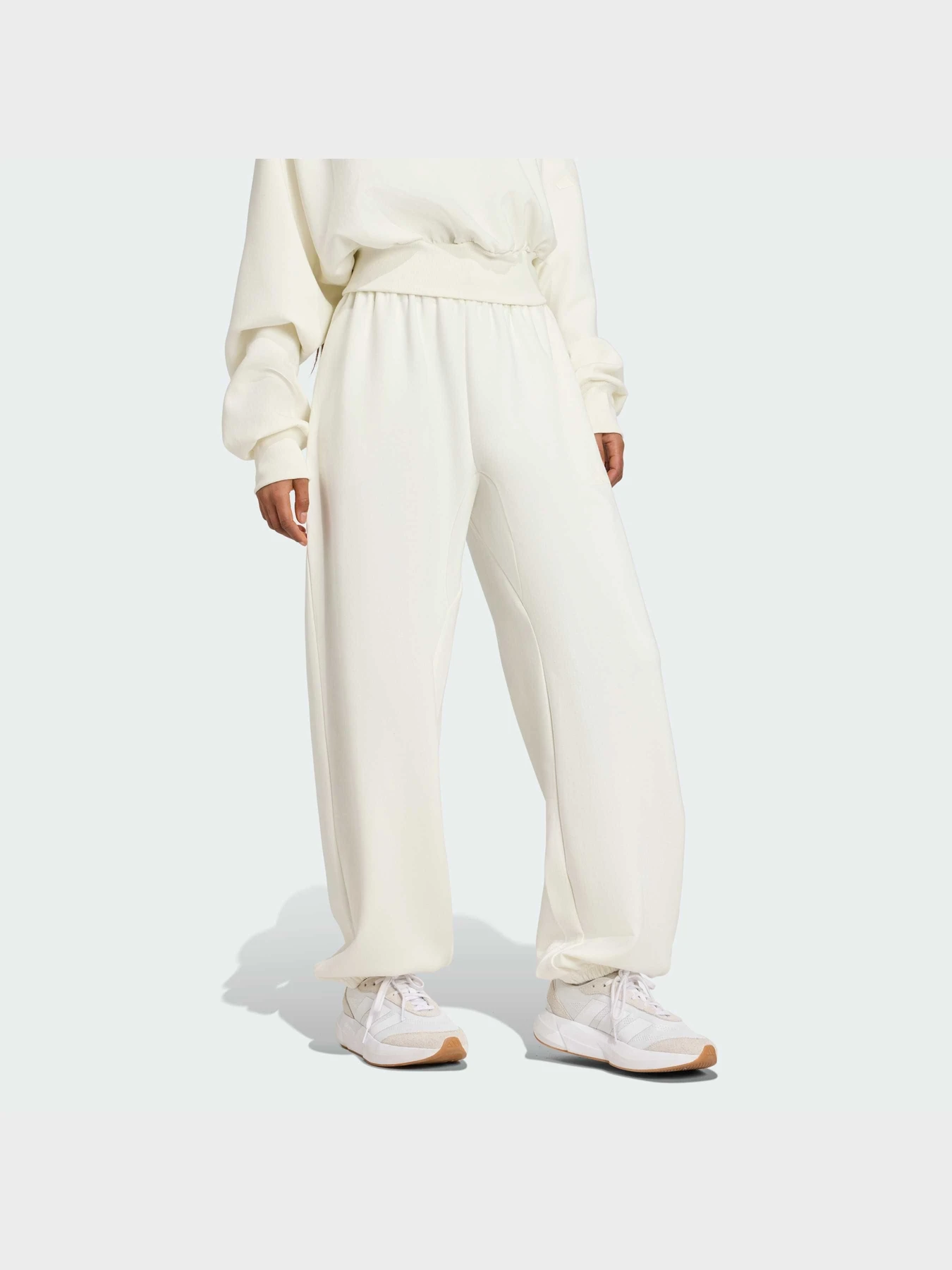 Брюки Adidas модель JV9896 Брюки Adidas модель JV9896 Фото