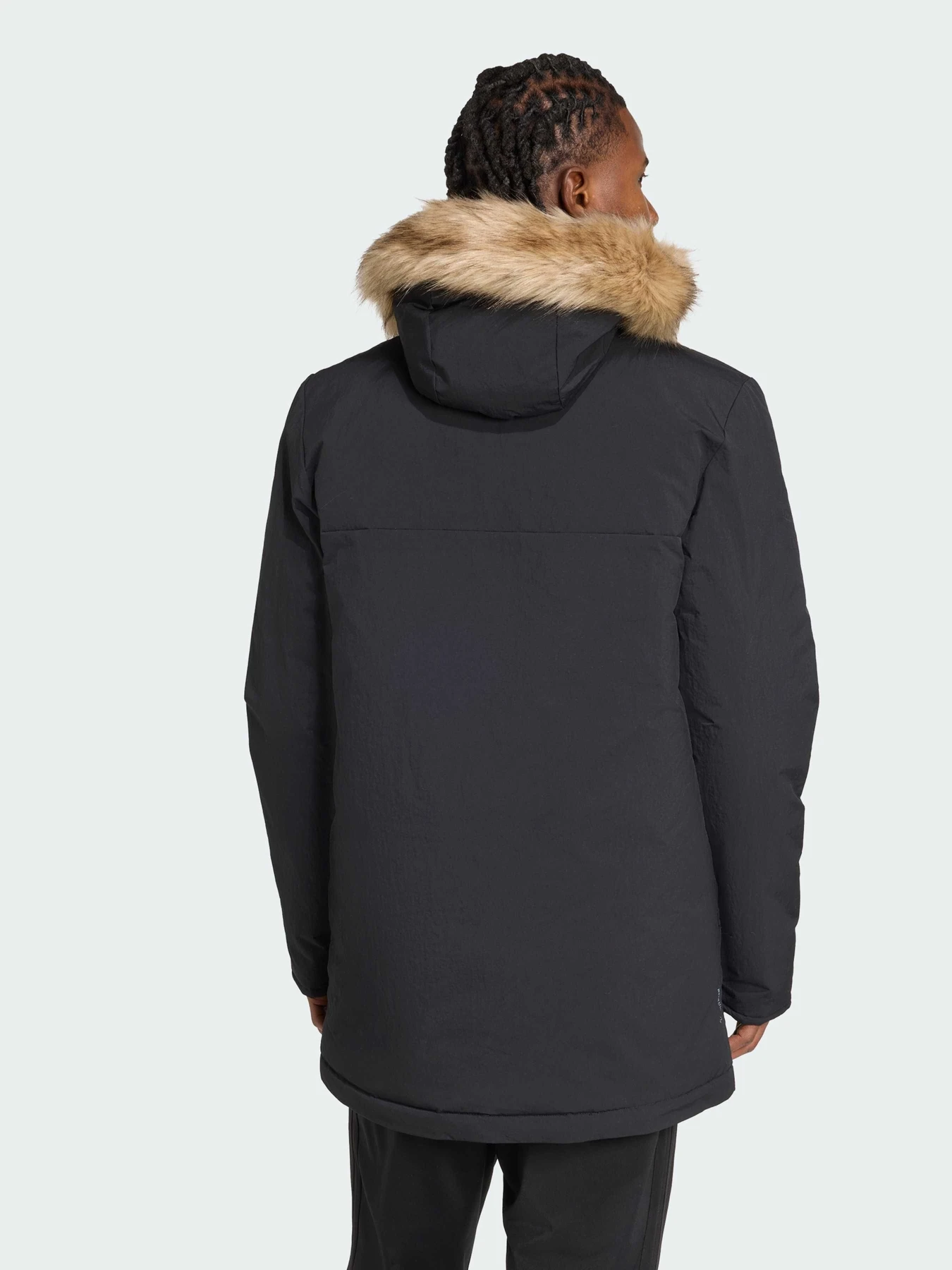 Куртки та дублянки Adidas модель JM3919 Куртки та дублянки Adidas модель JM3919 Фото