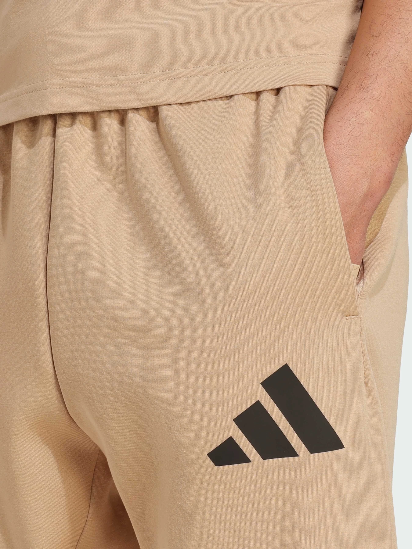 Брюки Adidas модель JW7152 Брюки Adidas модель JW7152 Фото