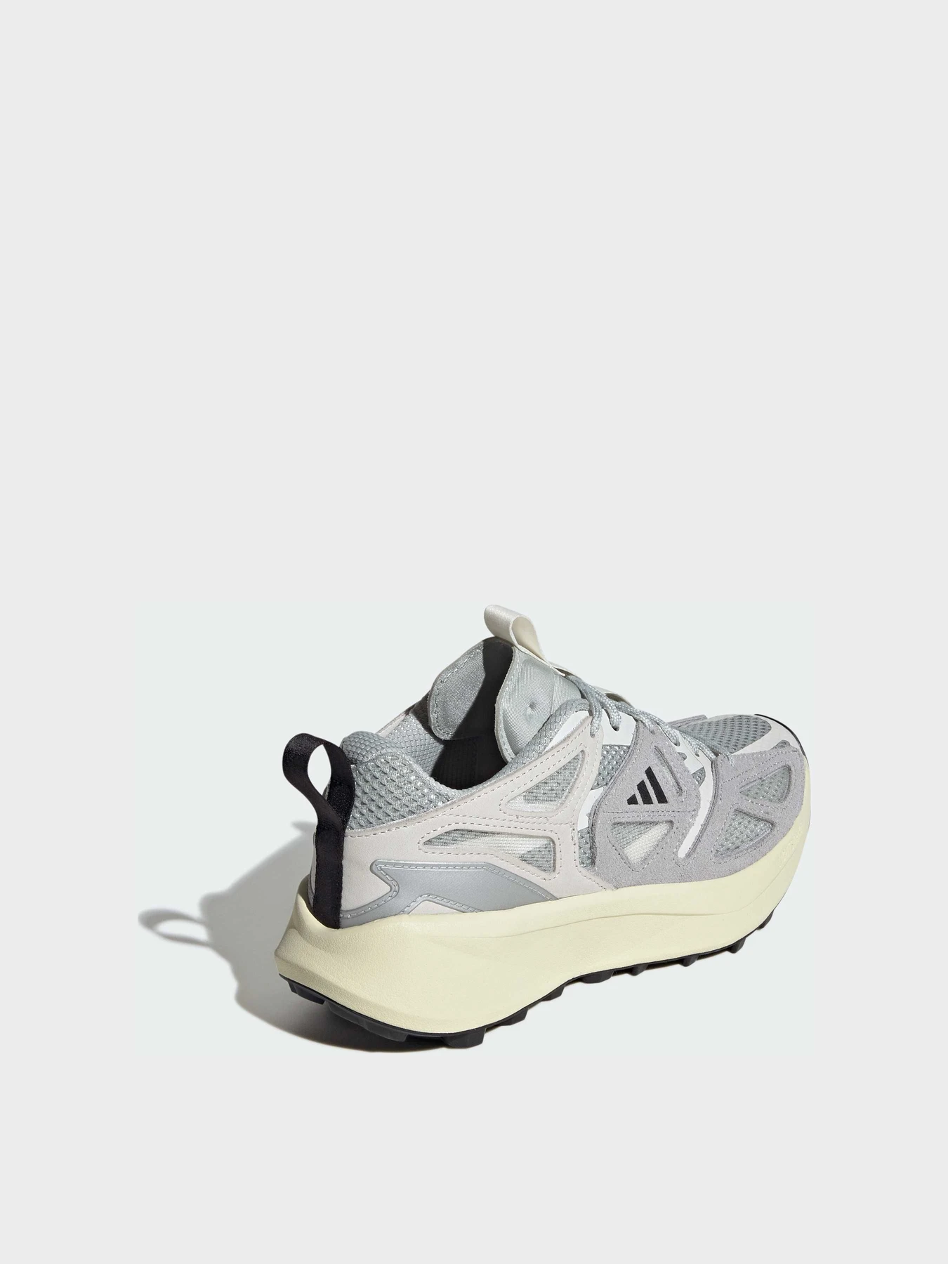 Кроссовки Adidas модель JR5613 Кроссовки Adidas модель JR5613 Фото