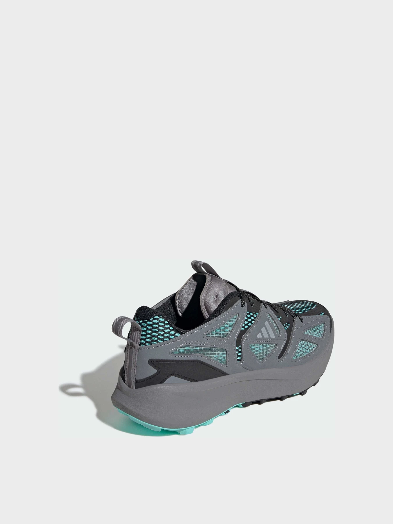 Кроссовки Adidas модель JQ8205 Фото
