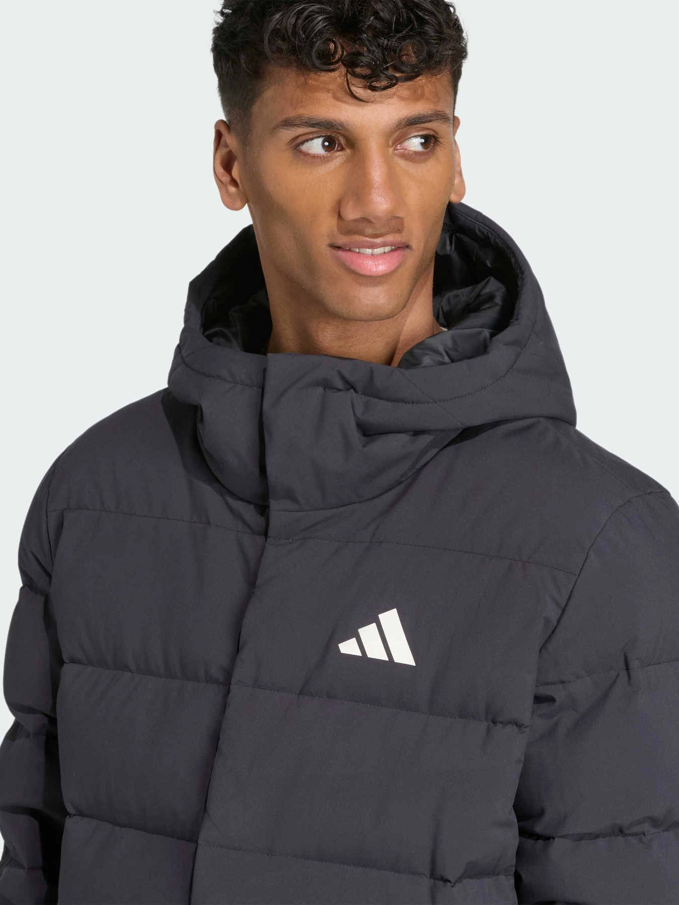 Куртки и дубленки Adidas модель JN2099 Фото