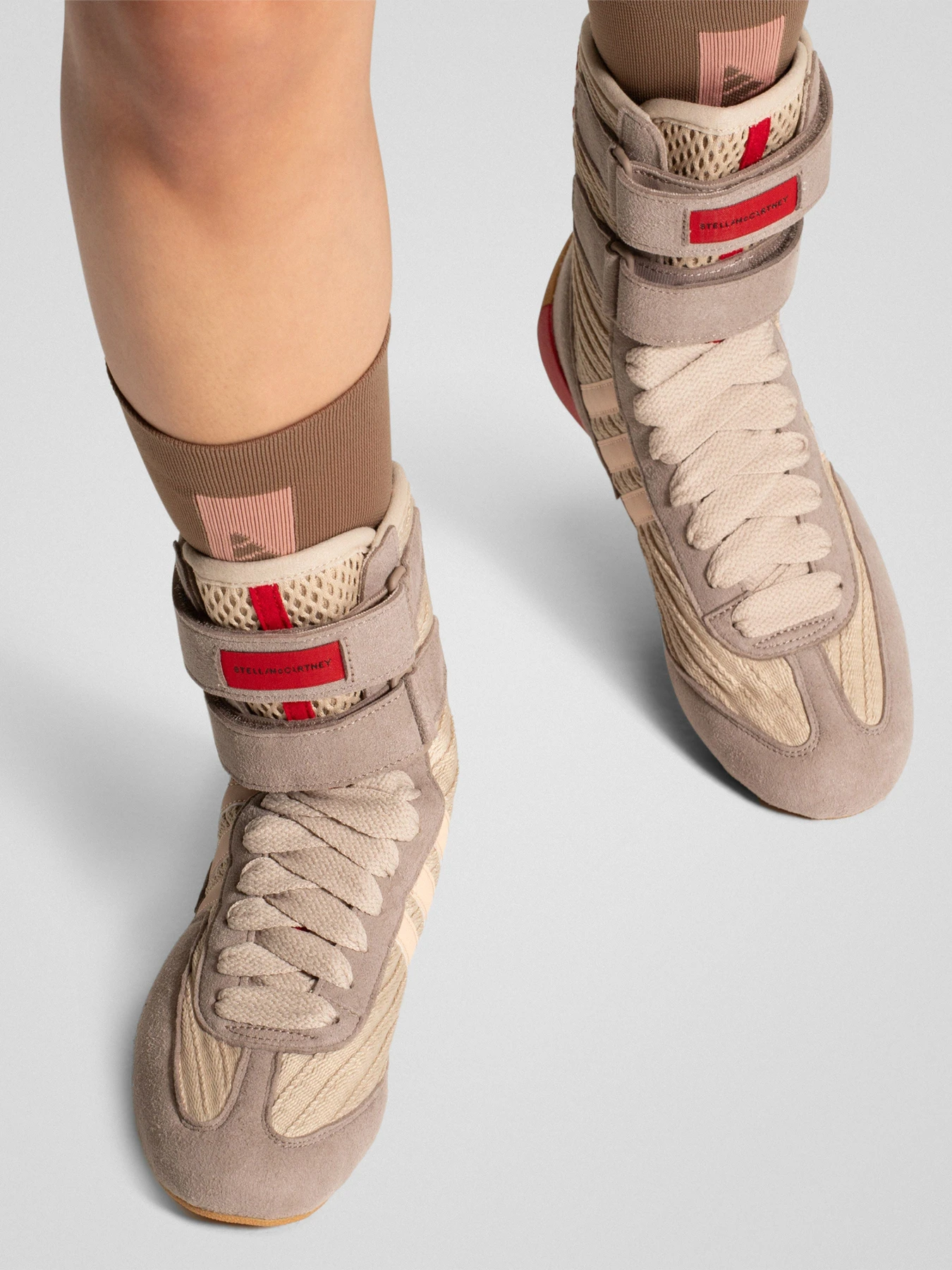 Ботинки и сапоги Adidas модель KJ1040 Фото