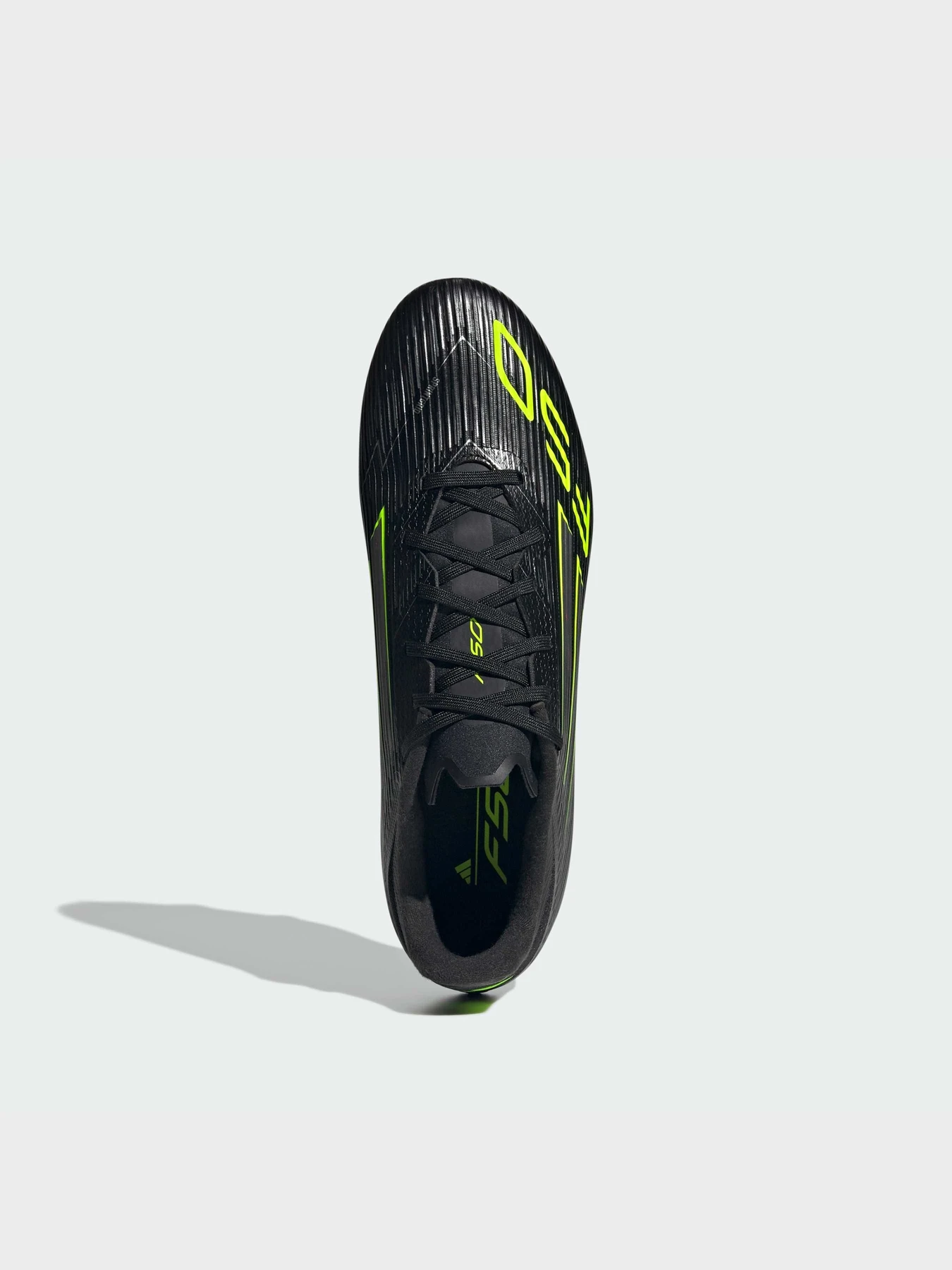 Кроссовки Adidas модель JI0007 Кроссовки Adidas модель JI0007 Фото