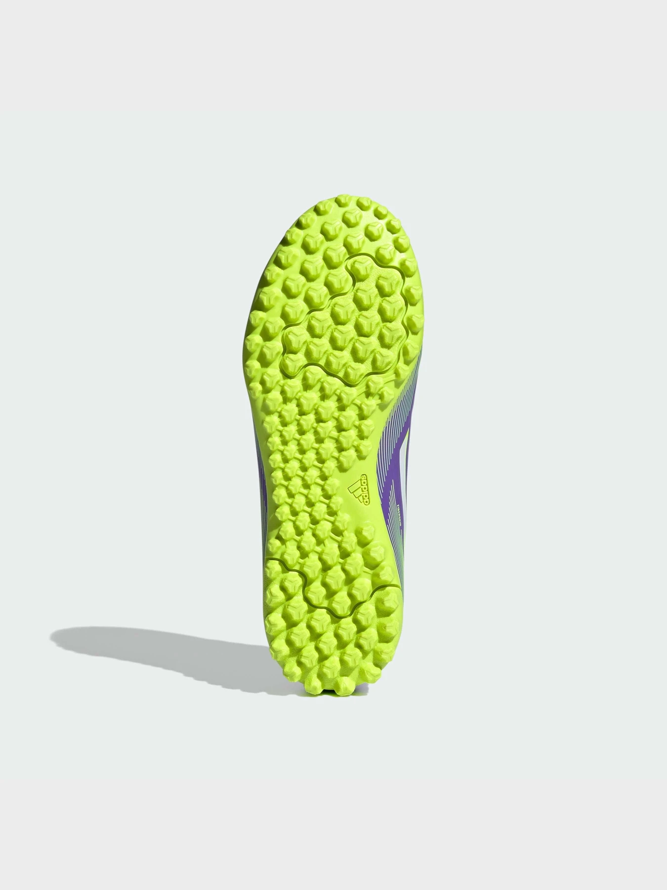 Кроссовки Adidas модель JI0039 Кроссовки Adidas модель JI0039 Фото