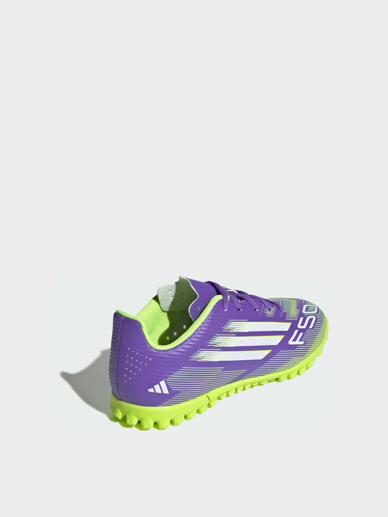 Кроссовки Adidas модель JI0039 Кроссовки Adidas модель JI0039 Фото