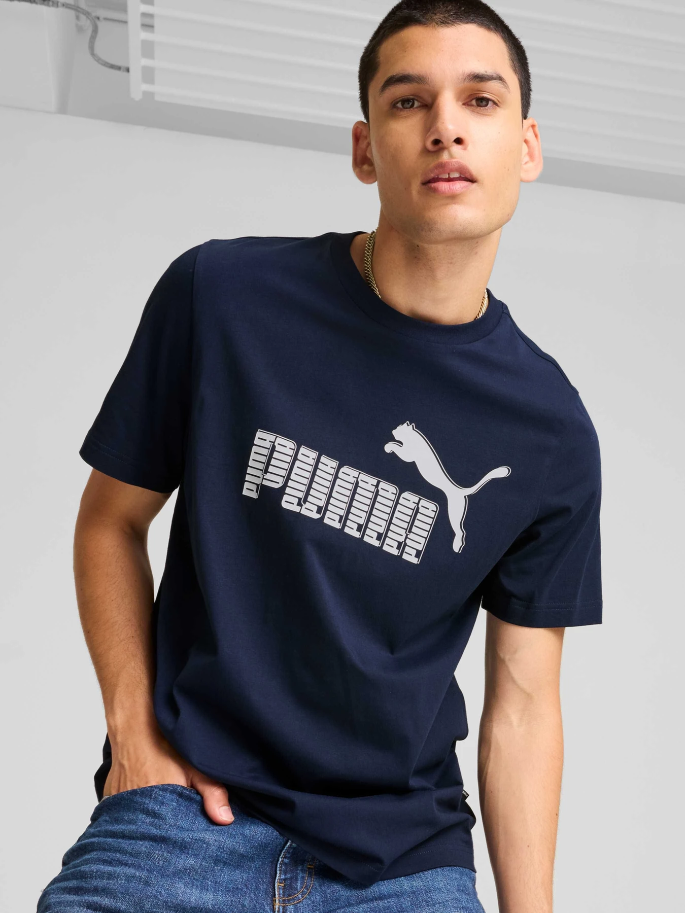 Футболки и поло PUMA Graphics No. 1 Logo Tee модель 681928 Футболки и поло PUMA Graphics No. 1 Logo Tee модель 681928 Фото