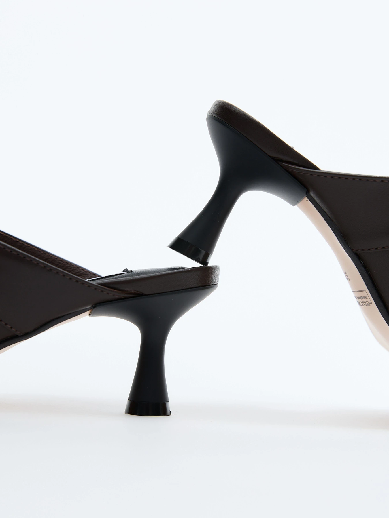 Шлёпанцы Emmelie Delage Michelle модель MICH 33 Фото