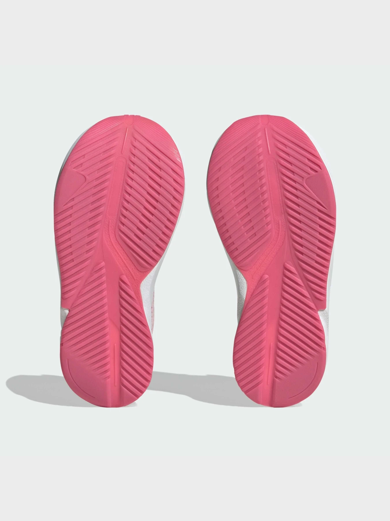 Кроссовки Adidas модель IG0713 Кроссовки Adidas модель IG0713 Фото