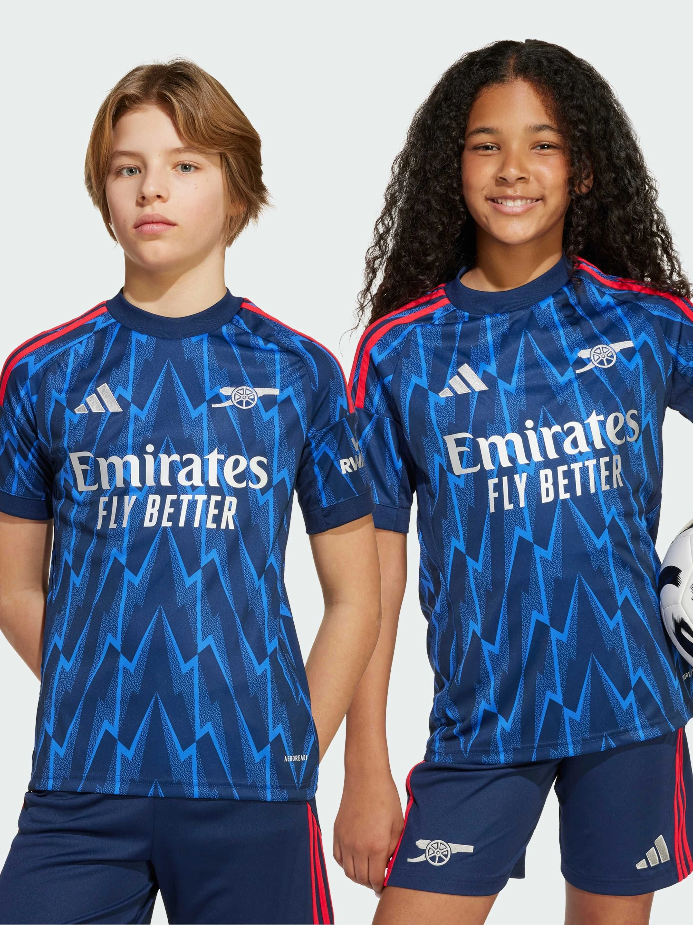 Дитяча Футболка adidas