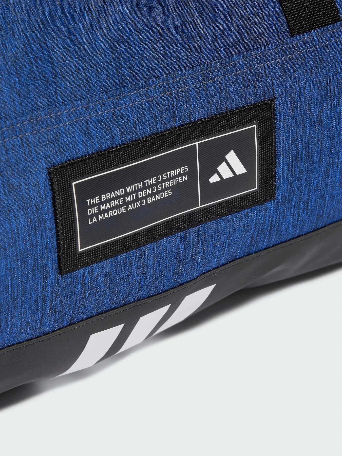 Сумки Adidas модель IY1816 Сумки Adidas модель IY1816 Фото