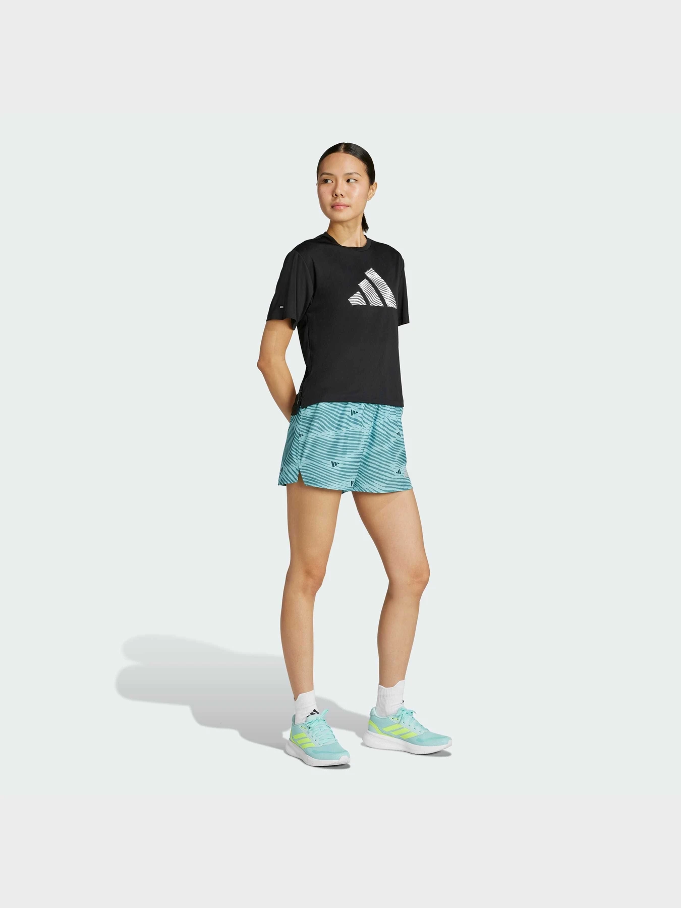 Футболки и поло Adidas модель JM5737 Футболки и поло Adidas модель JM5737 Фото