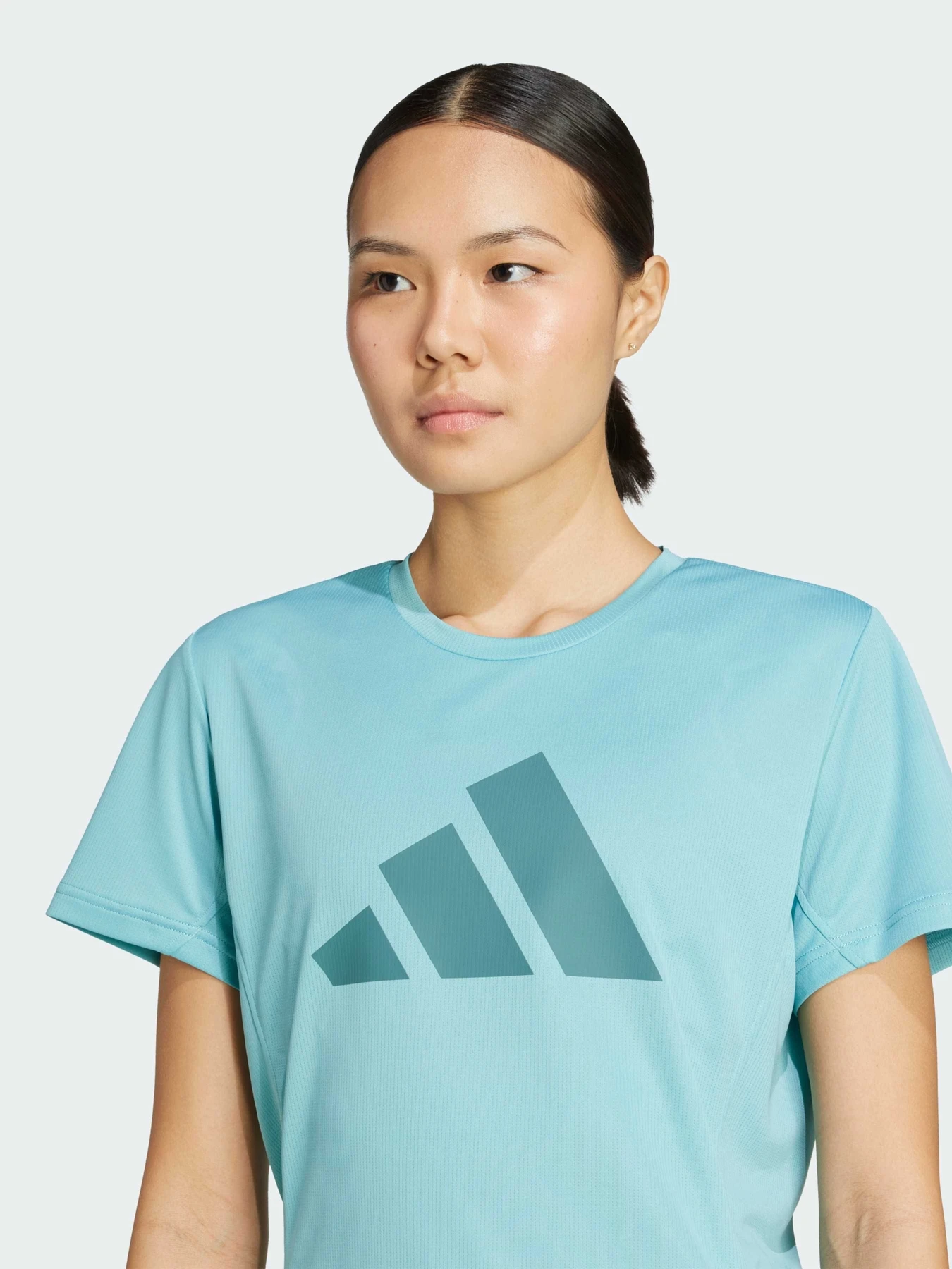 Футболки и поло Adidas модель JM5758 Футболки и поло Adidas модель JM5758 Фото