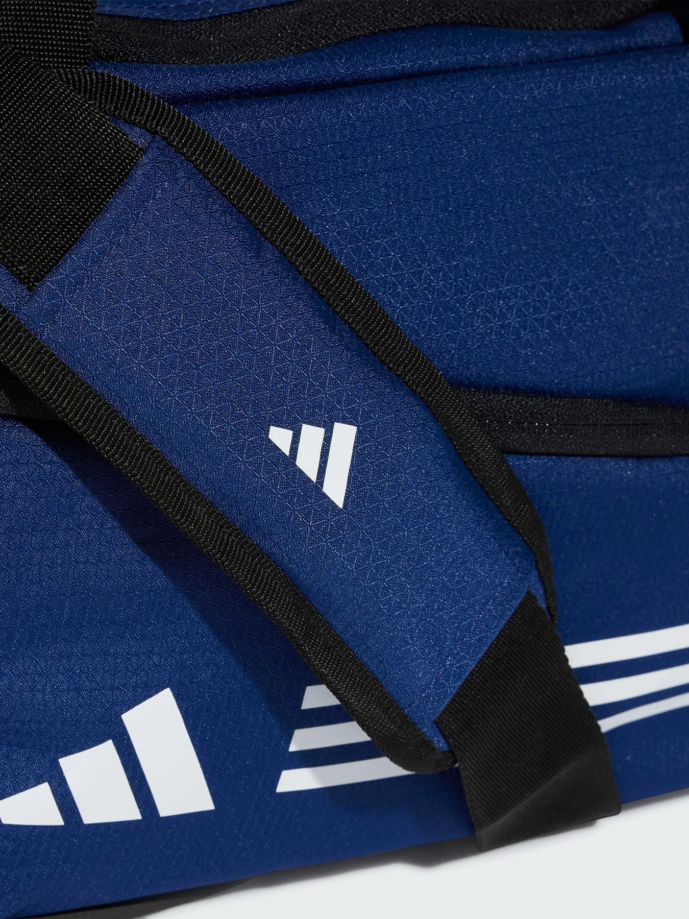 Сумки Adidas модель JM9061 Сумки Adidas модель JM9061 Фото
