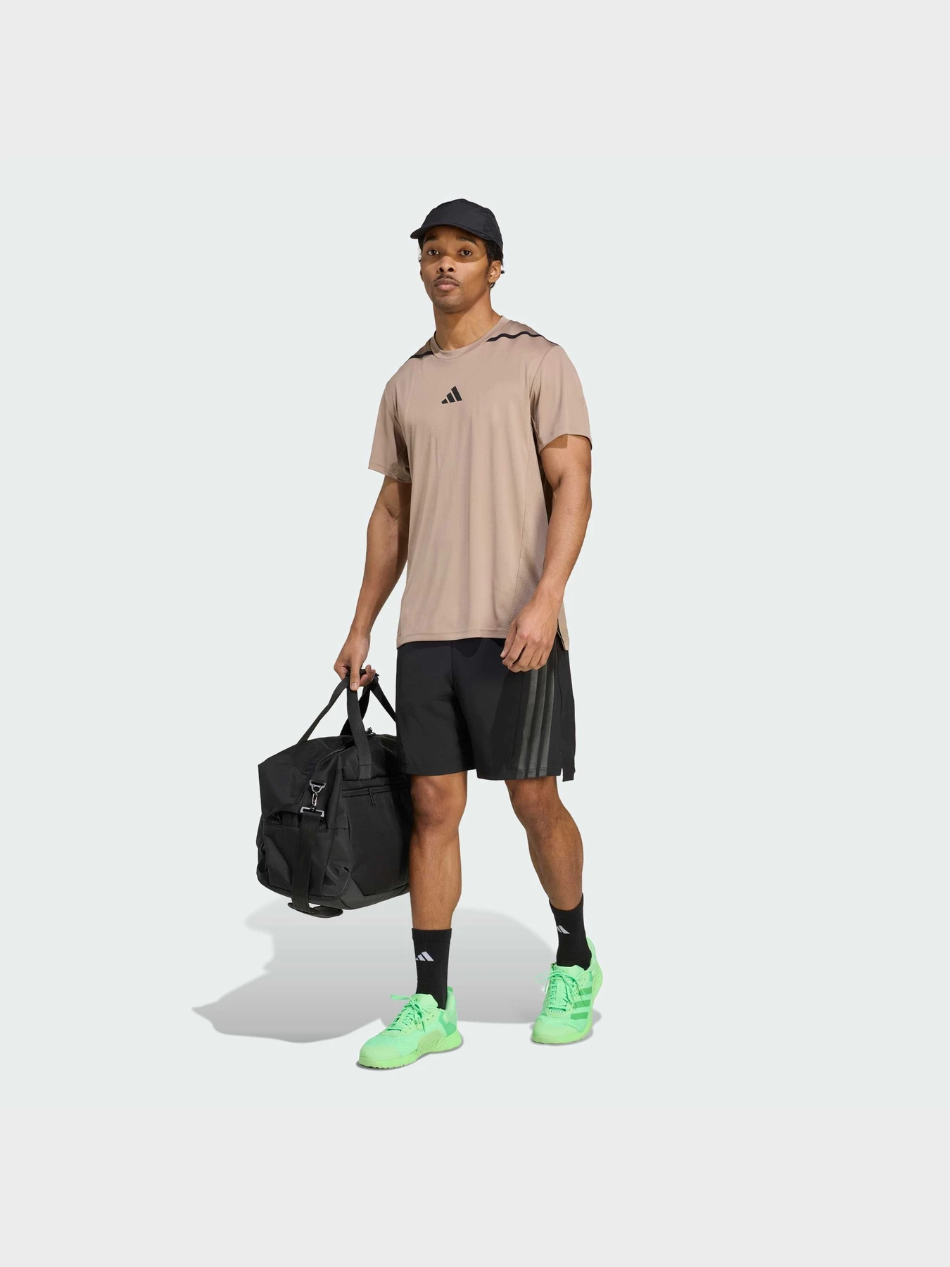 Футболки и поло Adidas модель JY2943 Футболки и поло Adidas модель JY2943 Фото