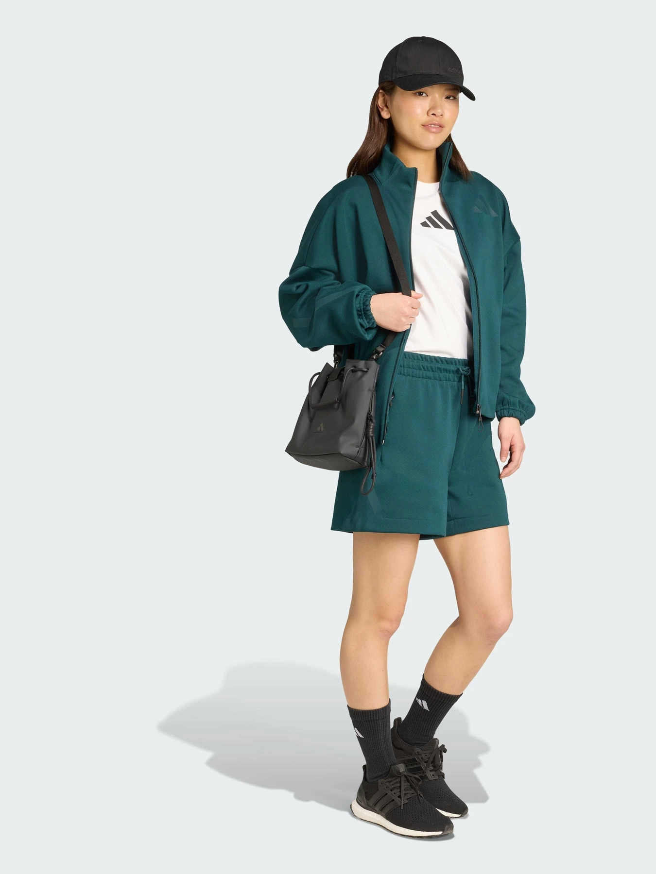 Шорты Adidas ZNE модель JW7760 Шорты Adidas ZNE модель JW7760 Фото