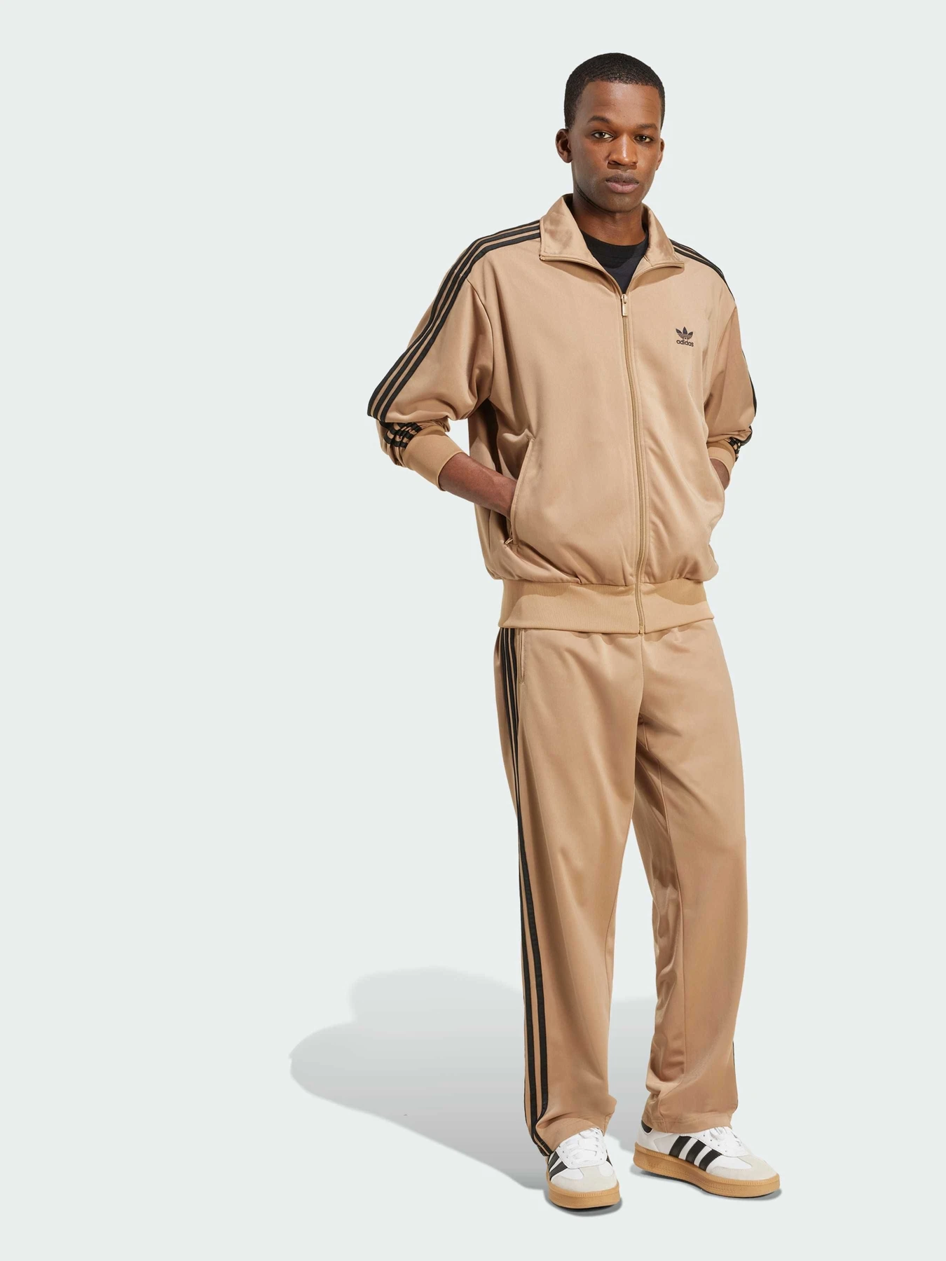 Брюки Adidas модель JY6369 Брюки Adidas модель JY6369 Фото