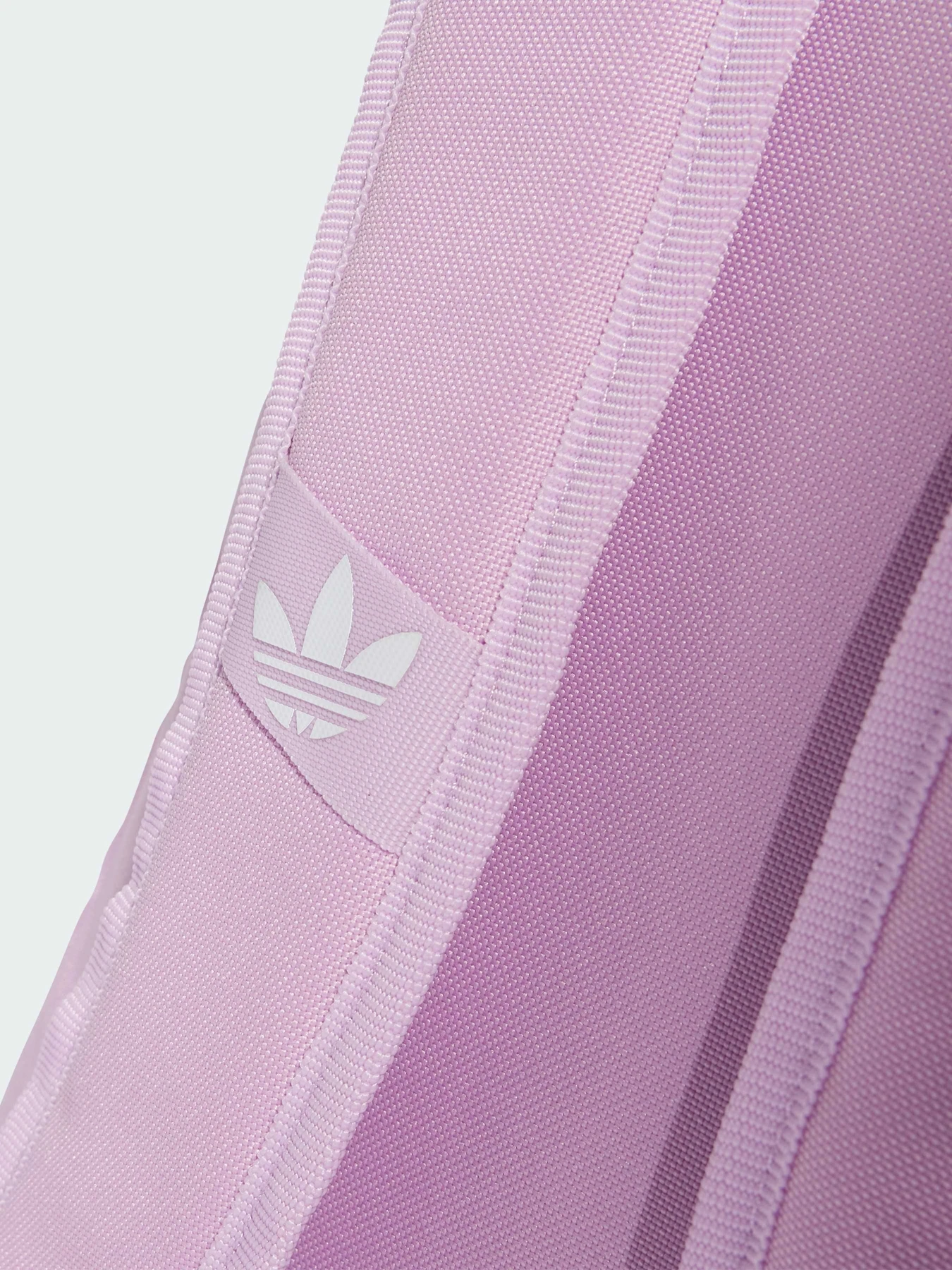 Рюкзаки Adidas Adicolor модель JI9433 Рюкзаки Adidas Adicolor модель JI9433 Фото