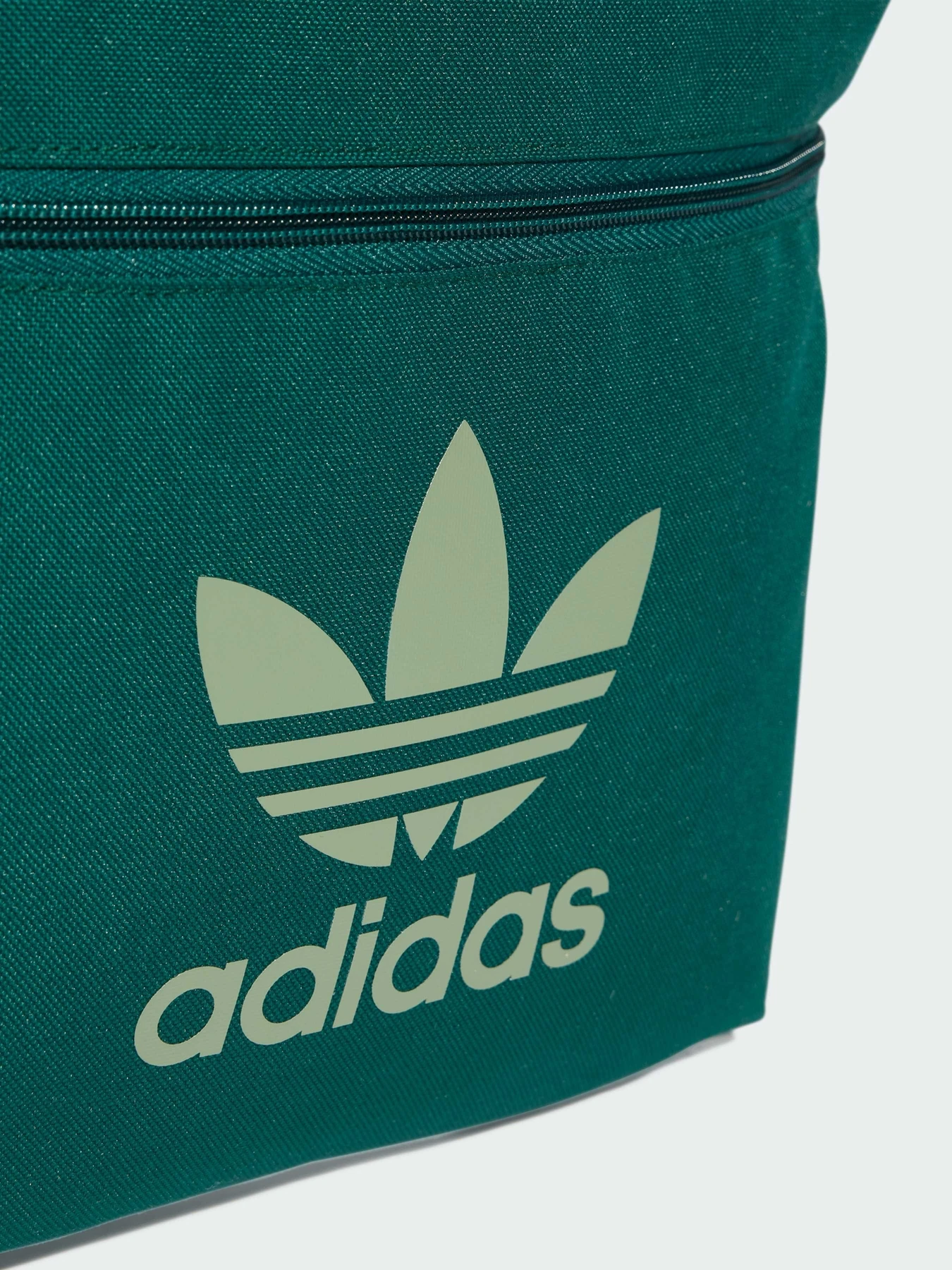 Рюкзаки Adidas Adicolor модель JI9437 Рюкзаки Adidas Adicolor модель JI9437 Фото