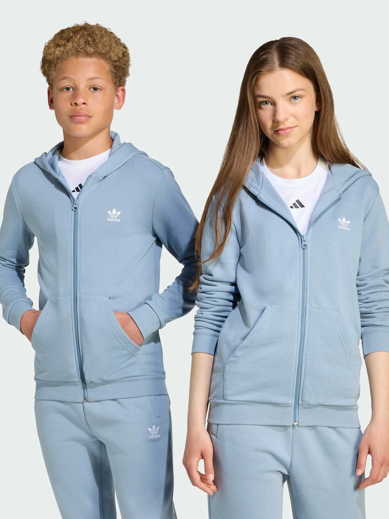 Худі та світшоти Adidas модель JX2791 Худі та світшоти Adidas модель JX2791 Фото