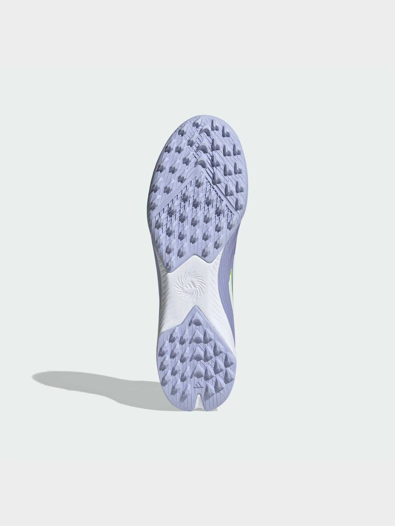 Кроссовки Adidas модель JI0014 Кроссовки Adidas модель JI0014 Фото
