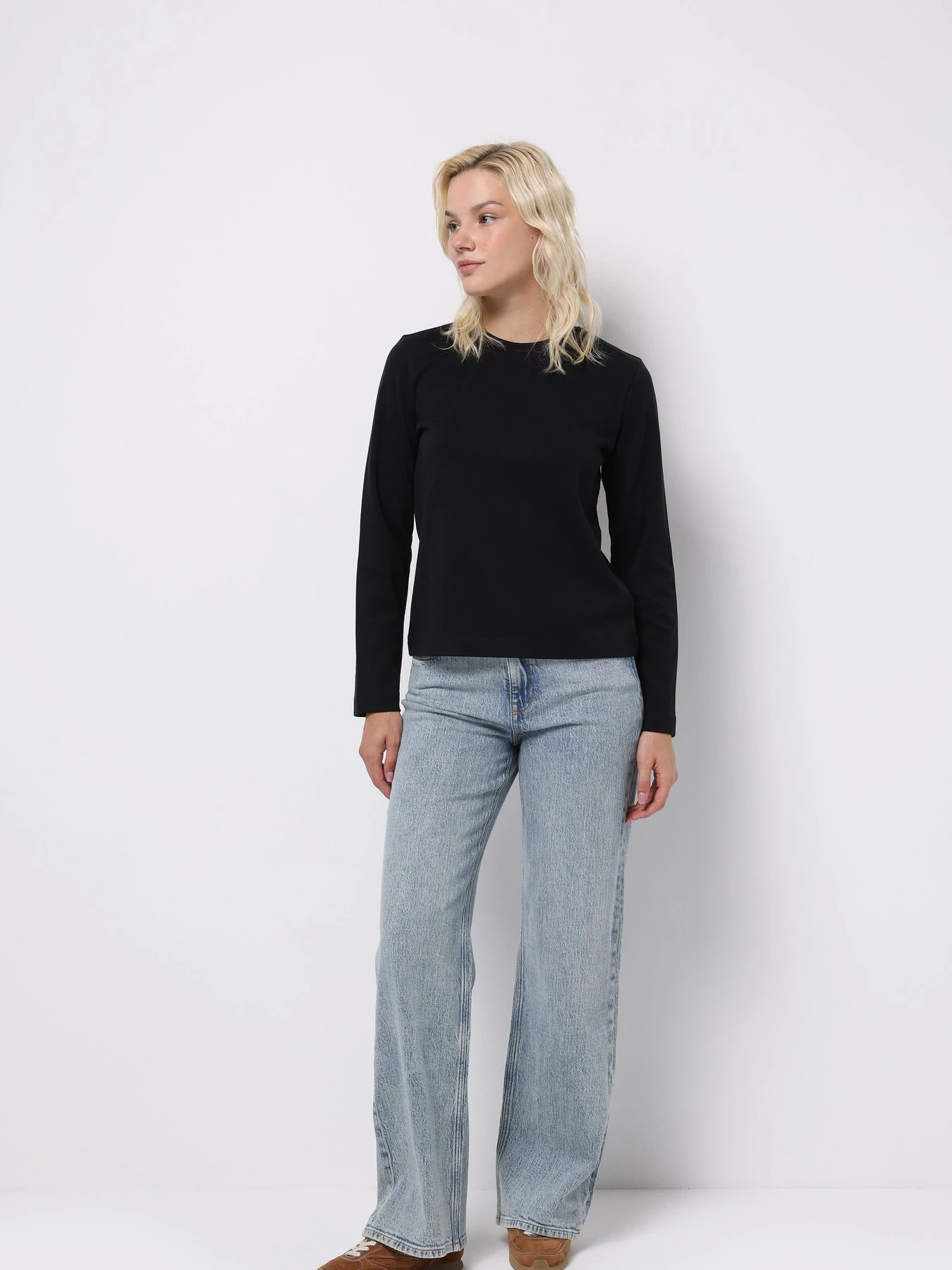 Худи и свитшоты Colin’s модель CL1076451_Q1.V1_BLK Фото