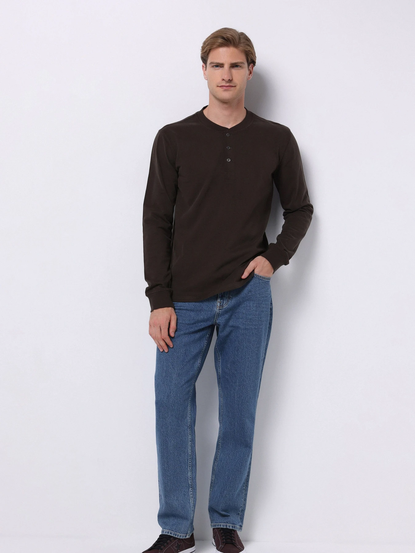 Худи и свитшоты Colin’s модель CL1065875_Q1.V1_BRW Фото