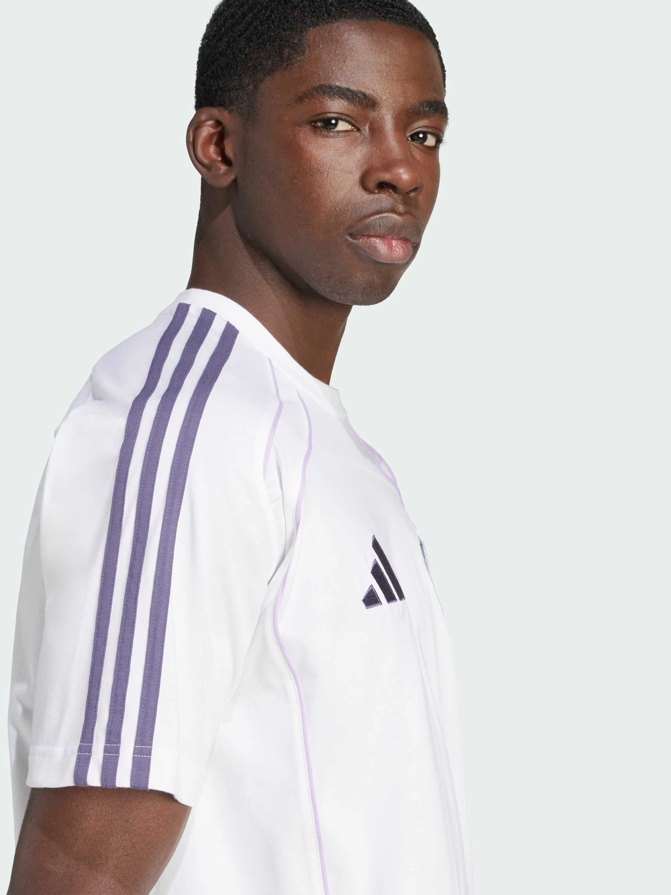 Футболки и поло Adidas модель JN2820 Футболки и поло Adidas модель JN2820 Фото