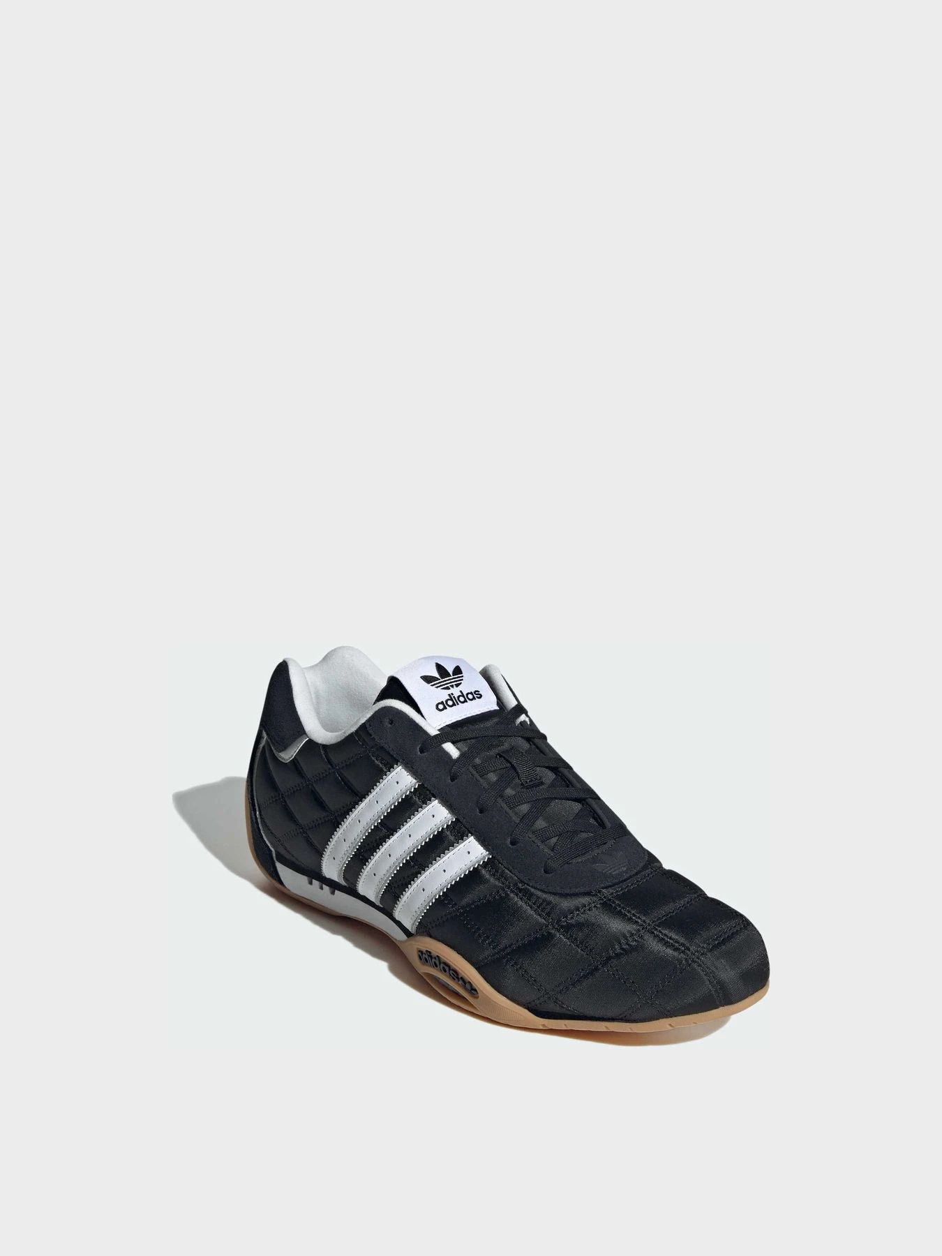 Кроссовки Adidas модель JQ5757 Кроссовки Adidas модель JQ5757 Фото