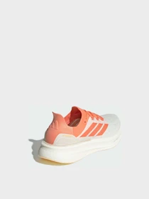 Кросівки Adidas Ultraboost модель JH8190 Фото