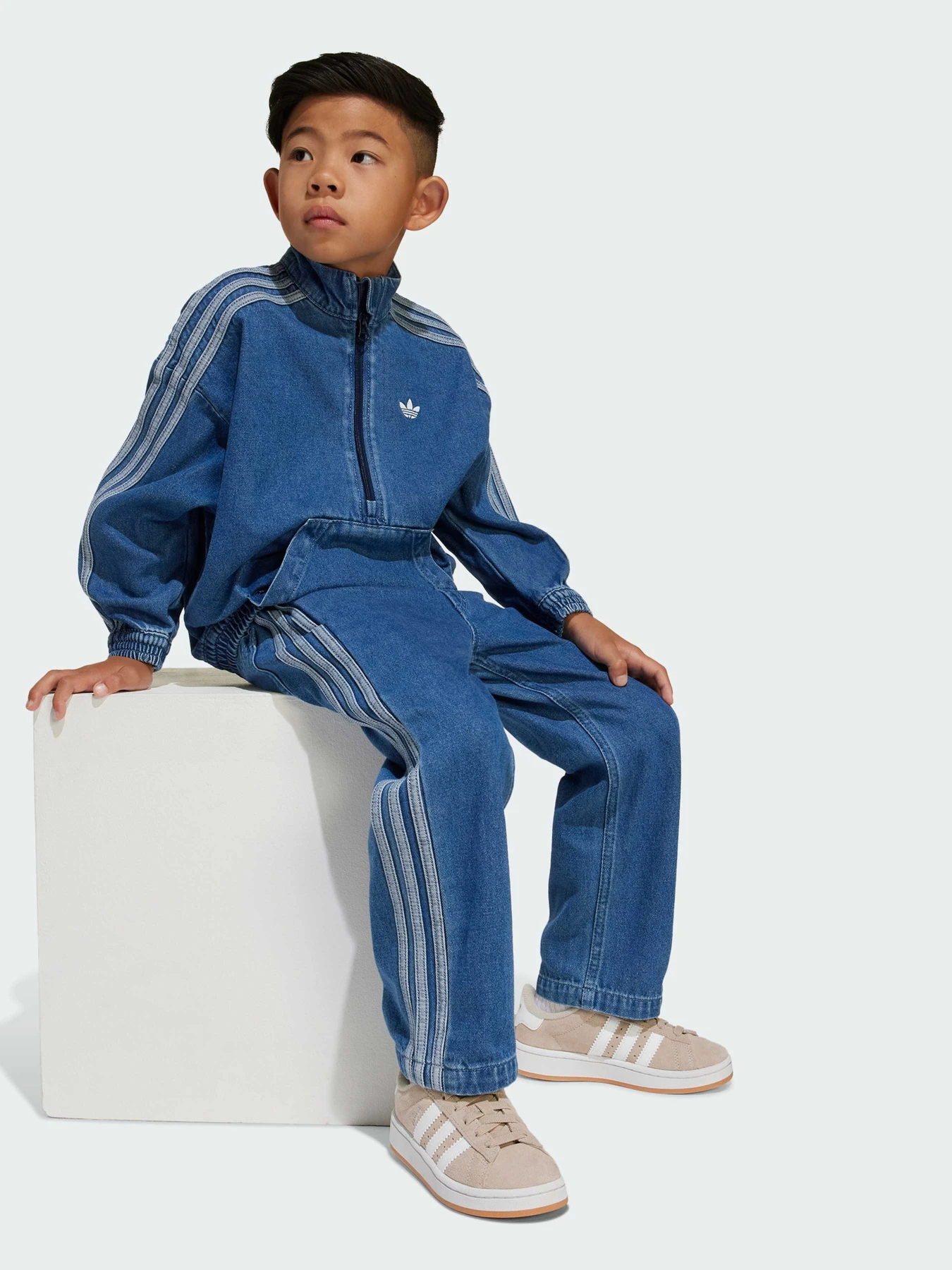 Костюмы Adidas Adicolor модель JC7871 Костюмы Adidas Adicolor модель JC7871 Фото