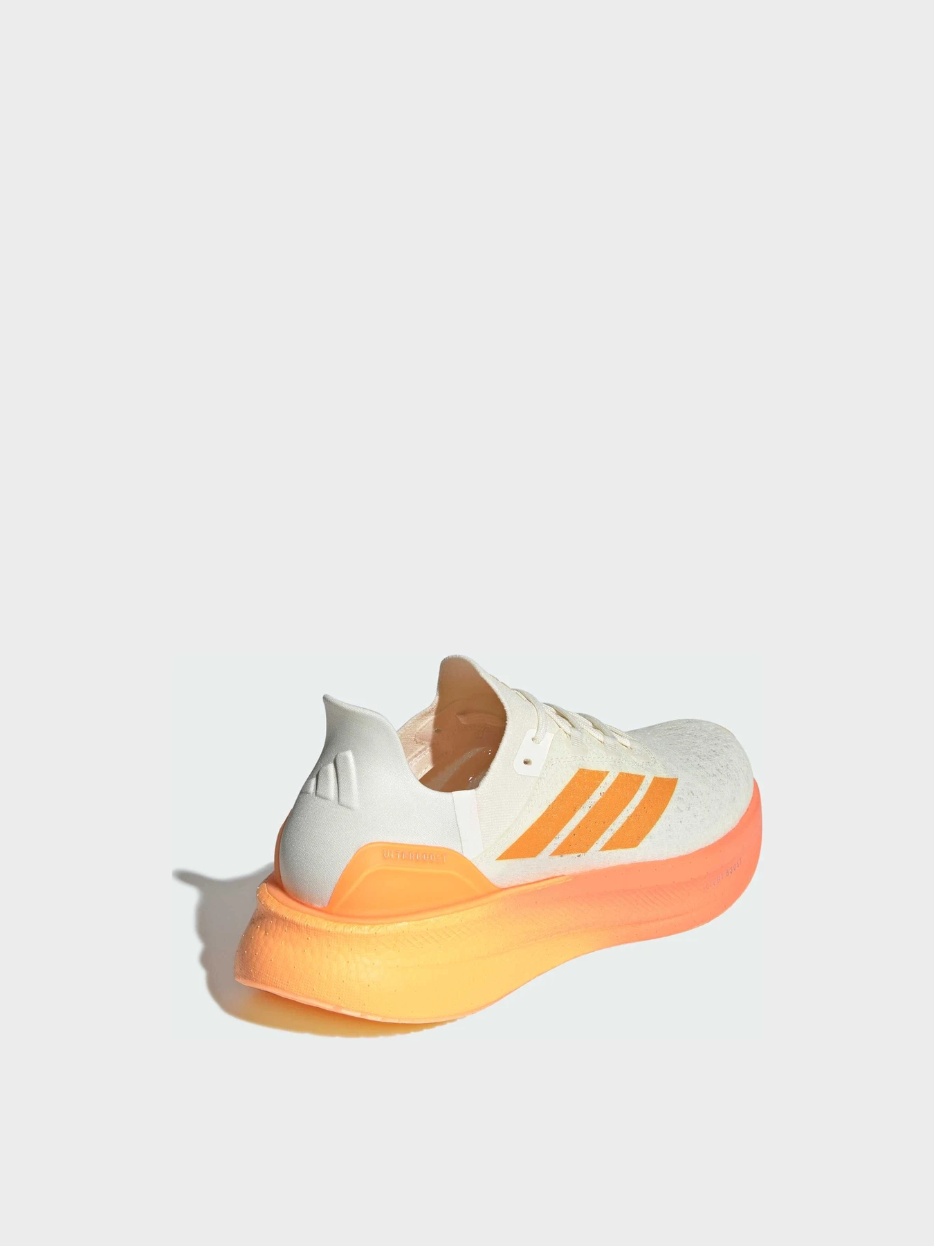 Кроссовки Adidas Ultraboost модель JH8188 Кроссовки Adidas Ultraboost модель JH8188 Фото