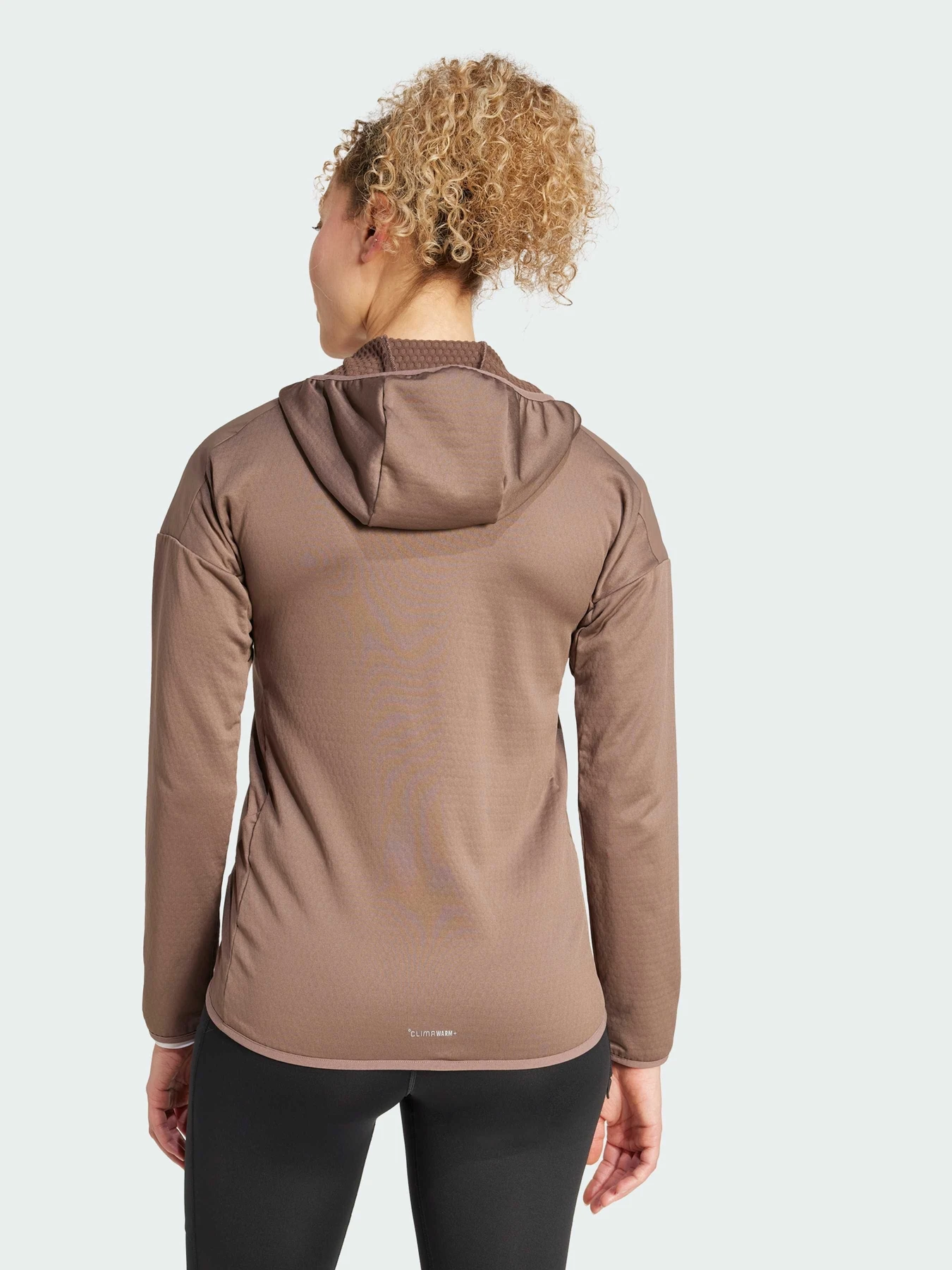 Куртки та дублянки Adidas модель JM0159 Фото