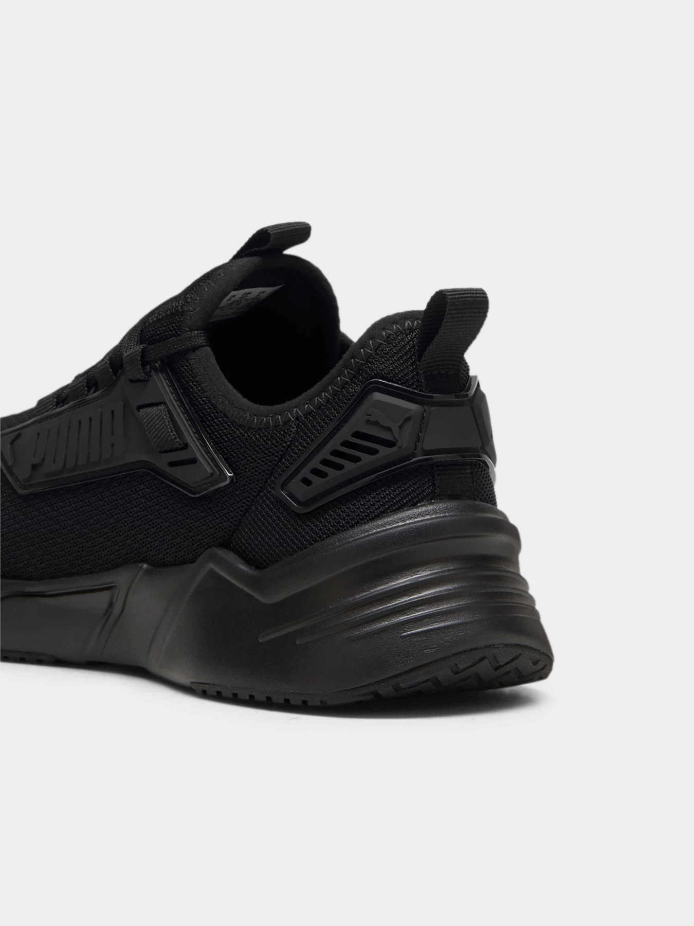 Кроссовки PUMA Retaliate 3 модель 379478 Фото