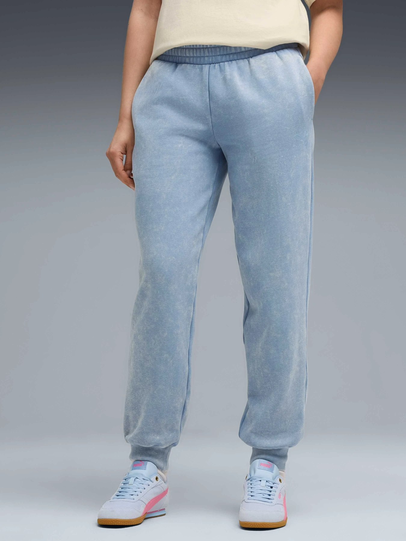 Штани PUMA Ess Elevated Wash Sweatpants модель 688104 Штани PUMA Ess Elevated Wash Sweatpants модель 688104 Фото